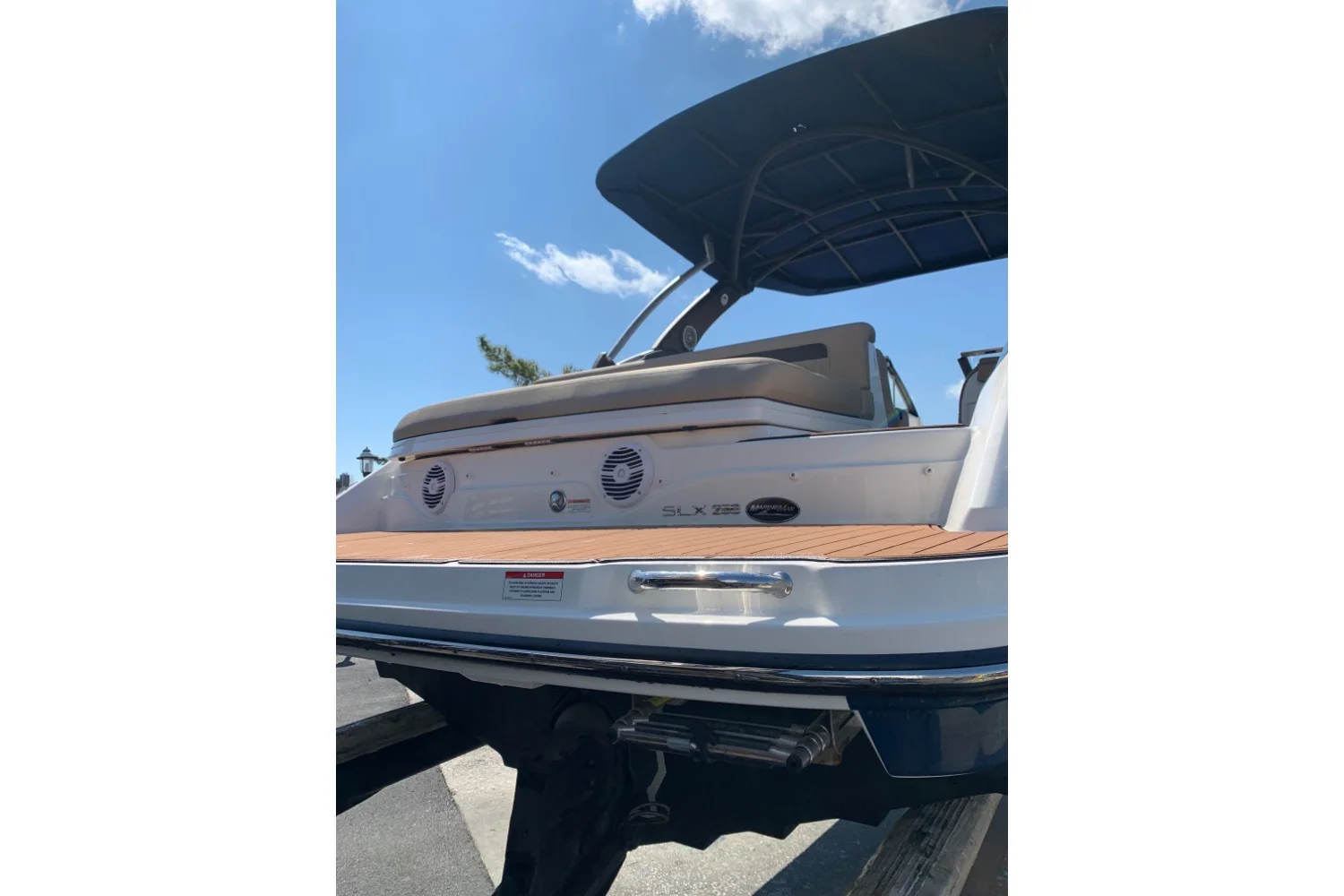 2017 Sea Ray 250 SLX Image Thumbnail #4