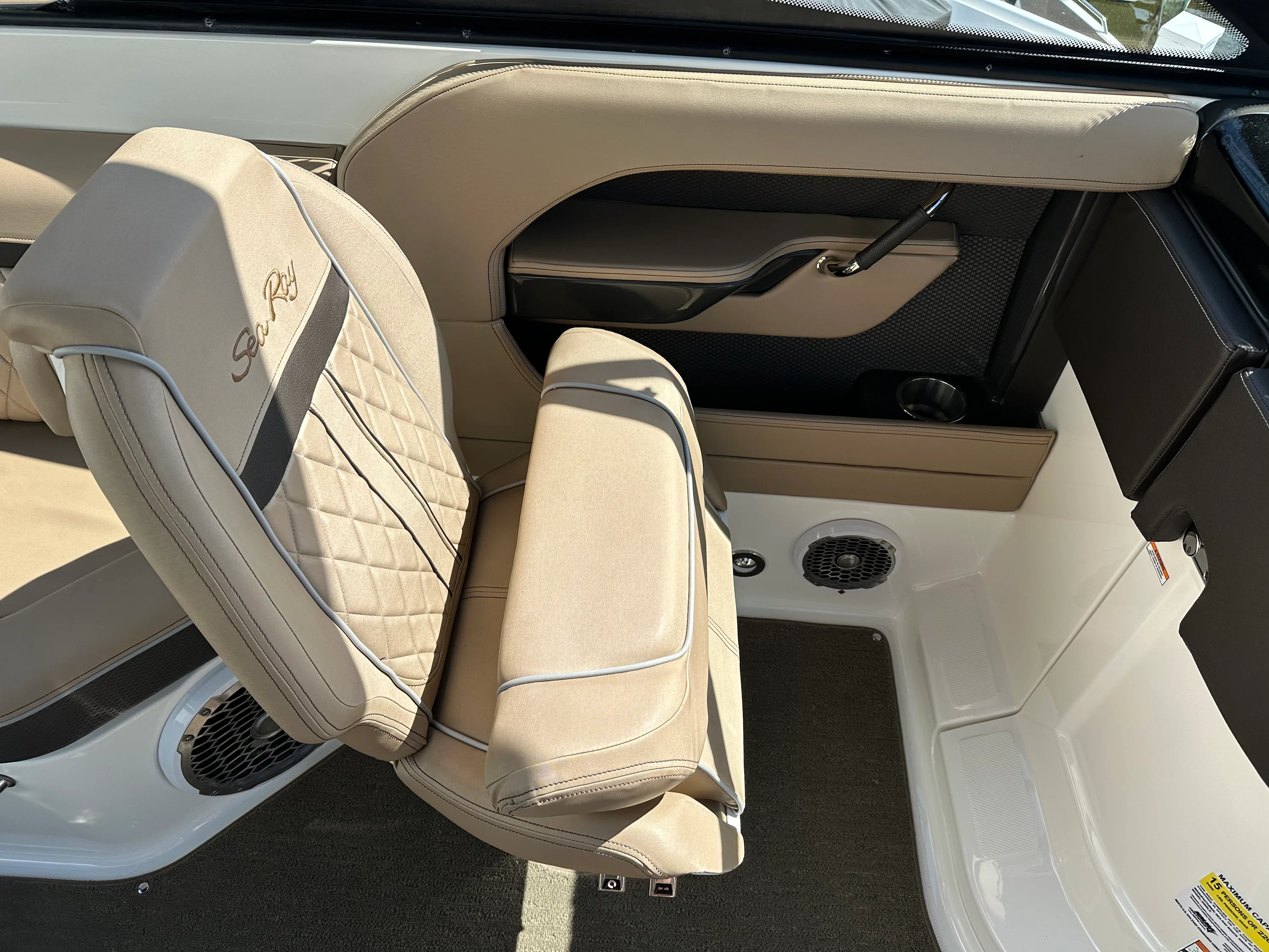 2017 Sea Ray 250 SLX Image Thumbnail #43