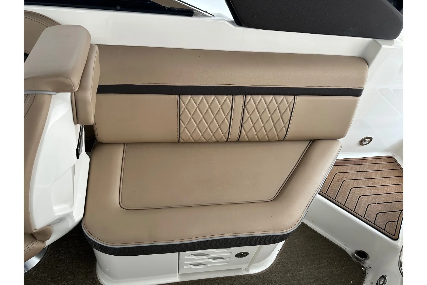 2017 Sea Ray 250 SLX Image Thumbnail #12