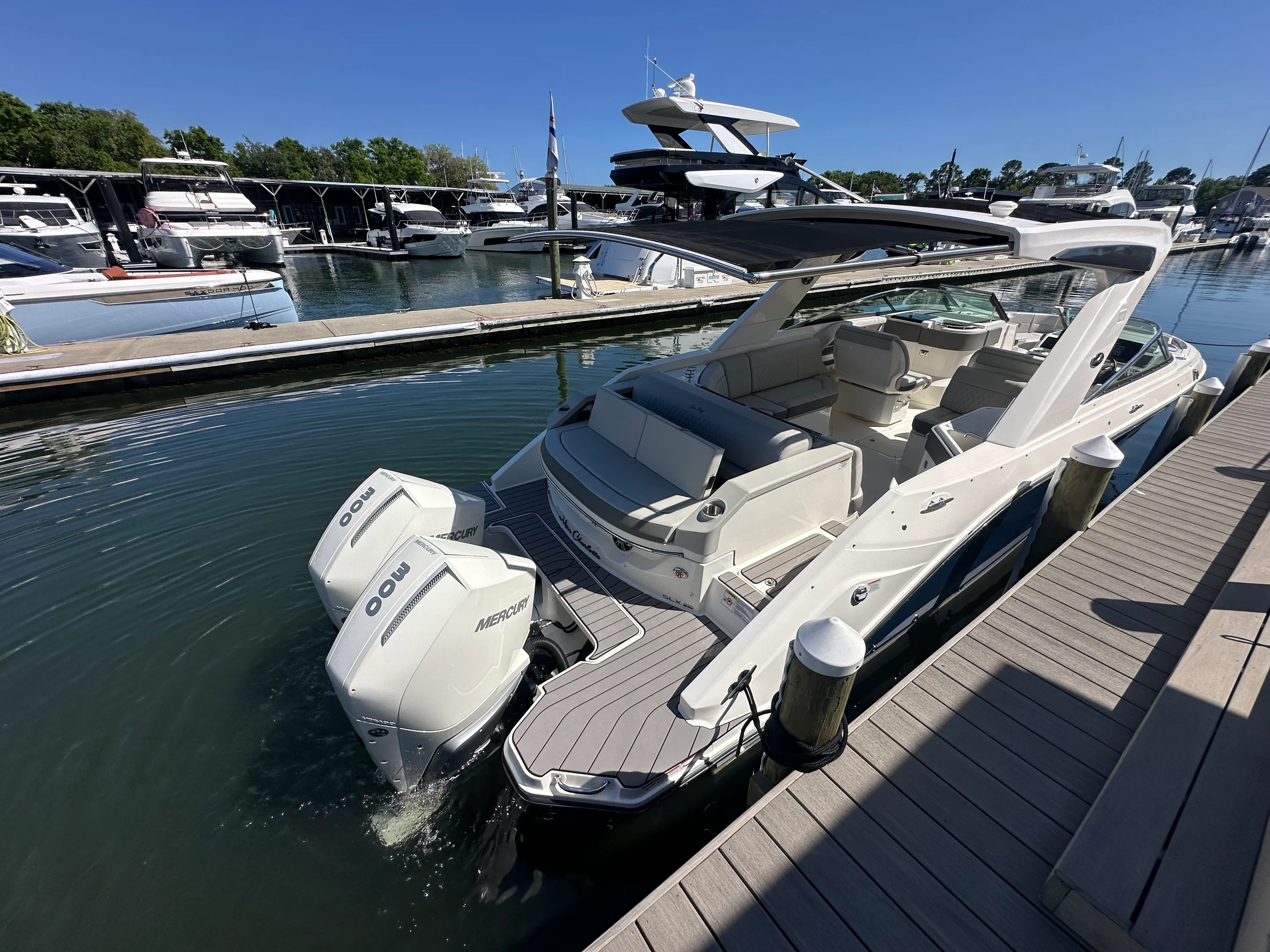 2023 Sea Ray 310 SLX OB Image Thumbnail #3