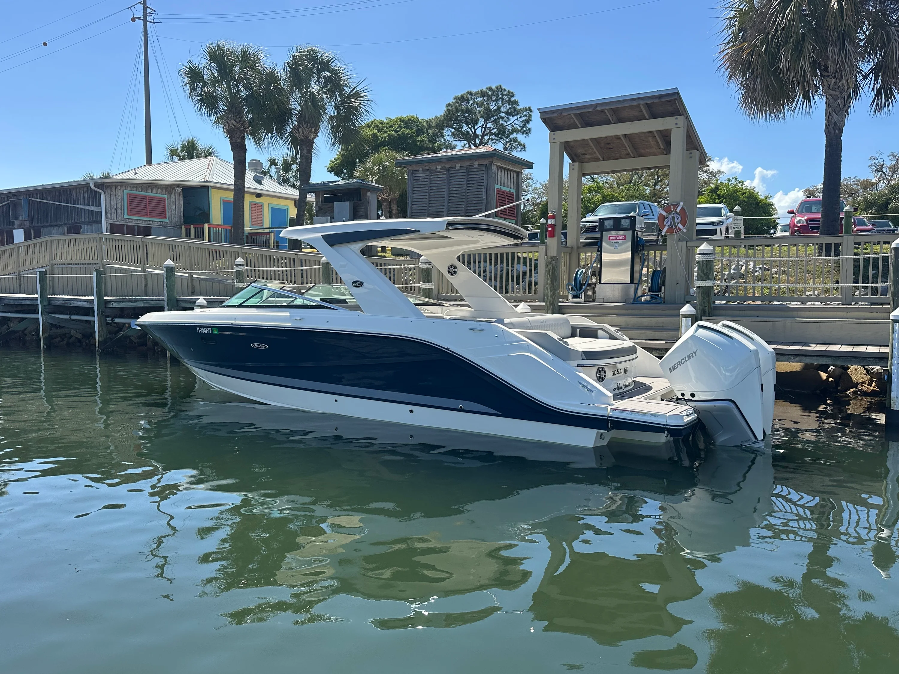 2023 Sea Ray 310 SLX OB Image Thumbnail #1