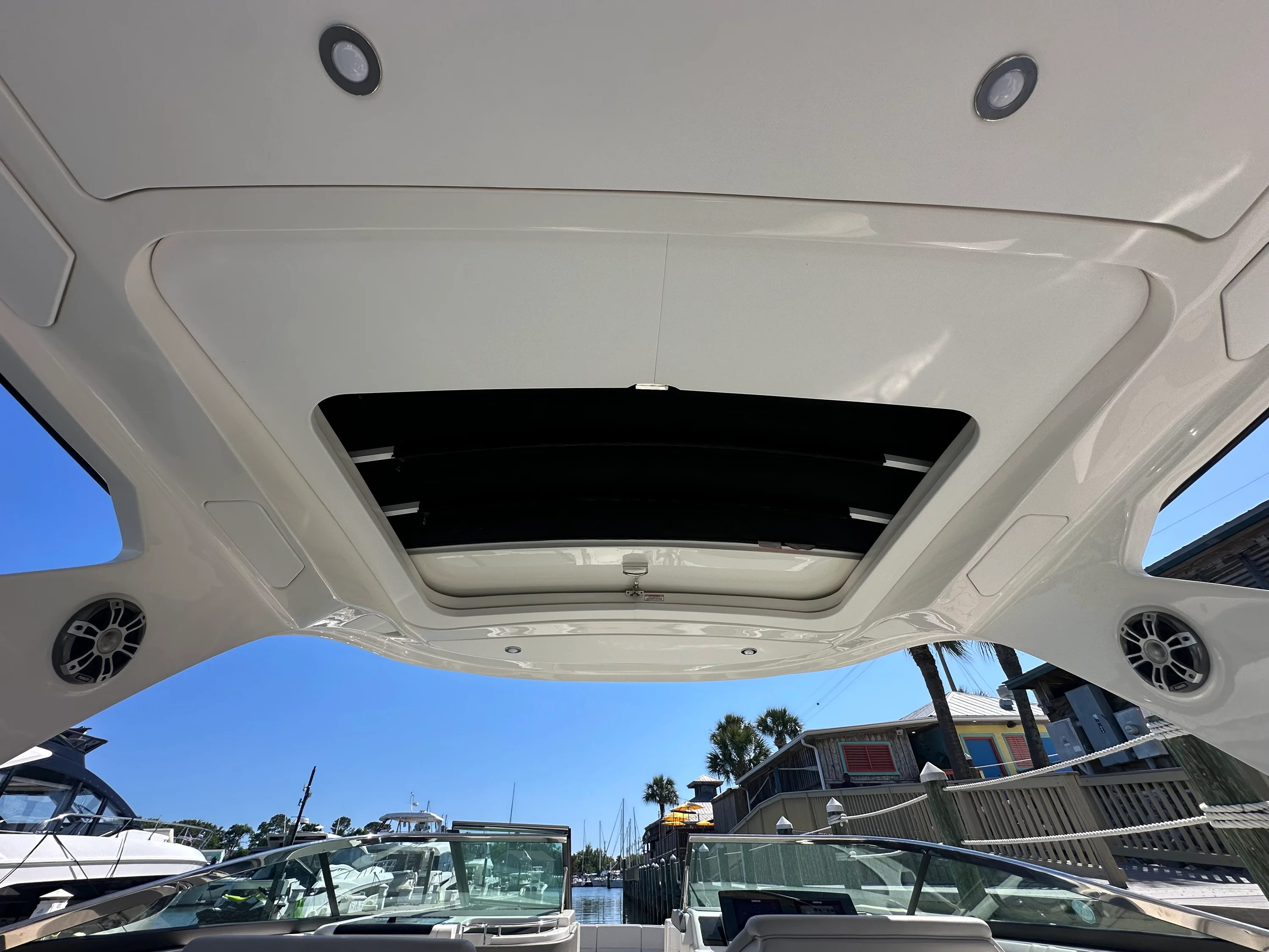 2023 Sea Ray 310 SLX OB Image Thumbnail #32