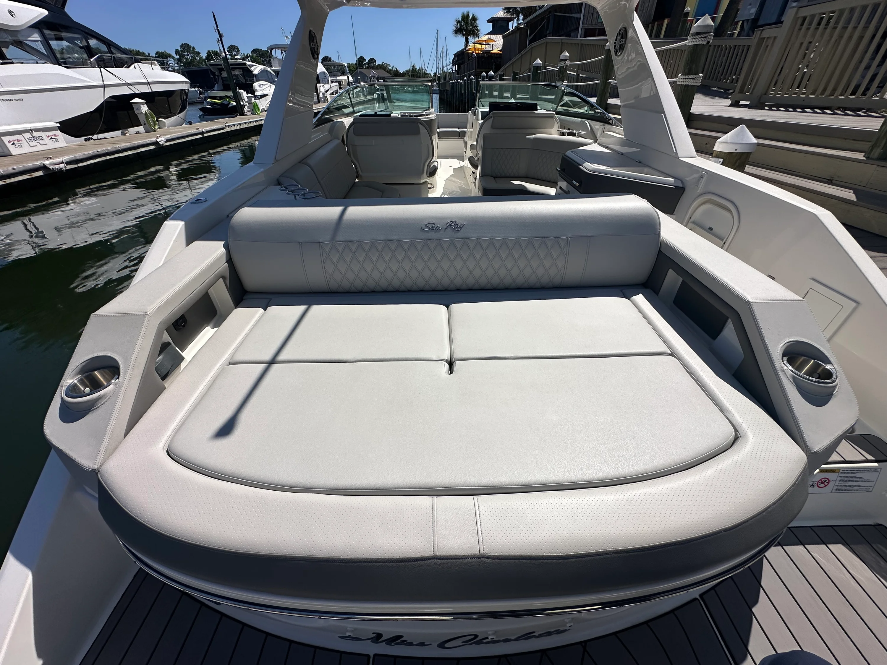 2023 Sea Ray 310 SLX OB Image Thumbnail #6