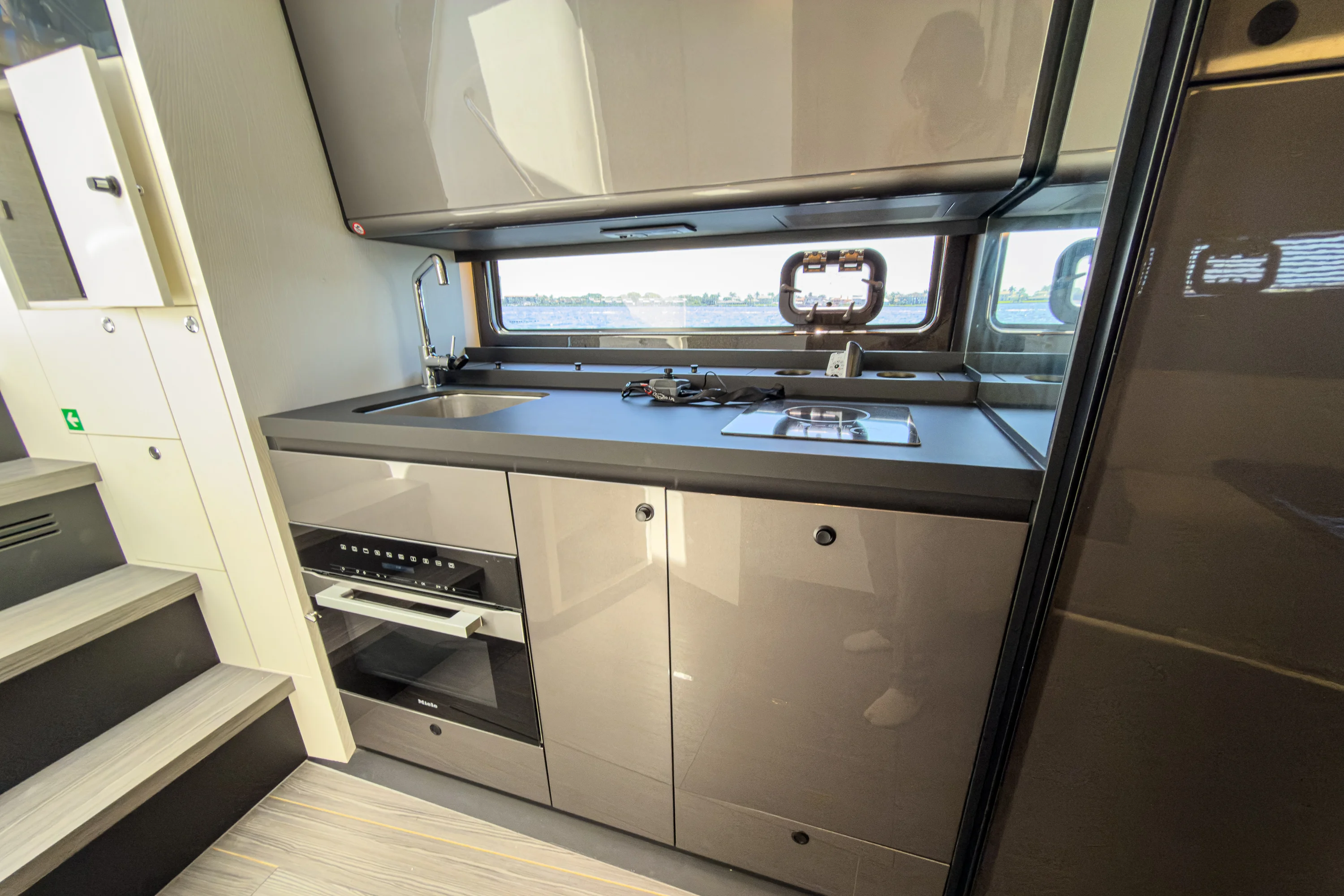 2024 Azimut 42 VERVE Image Thumbnail #24