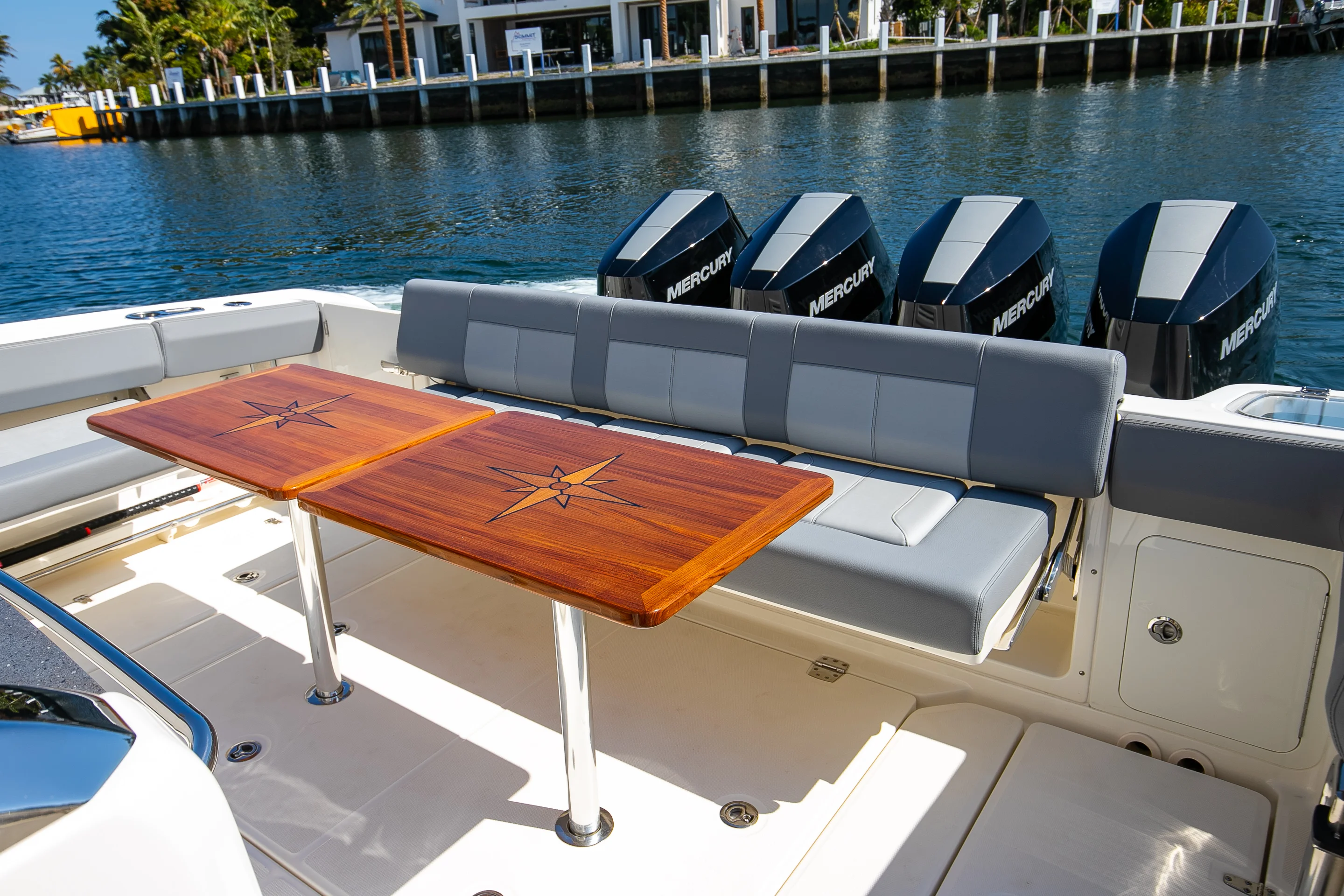 2024 Boston Whaler 420 Outrage Image Thumbnail #25