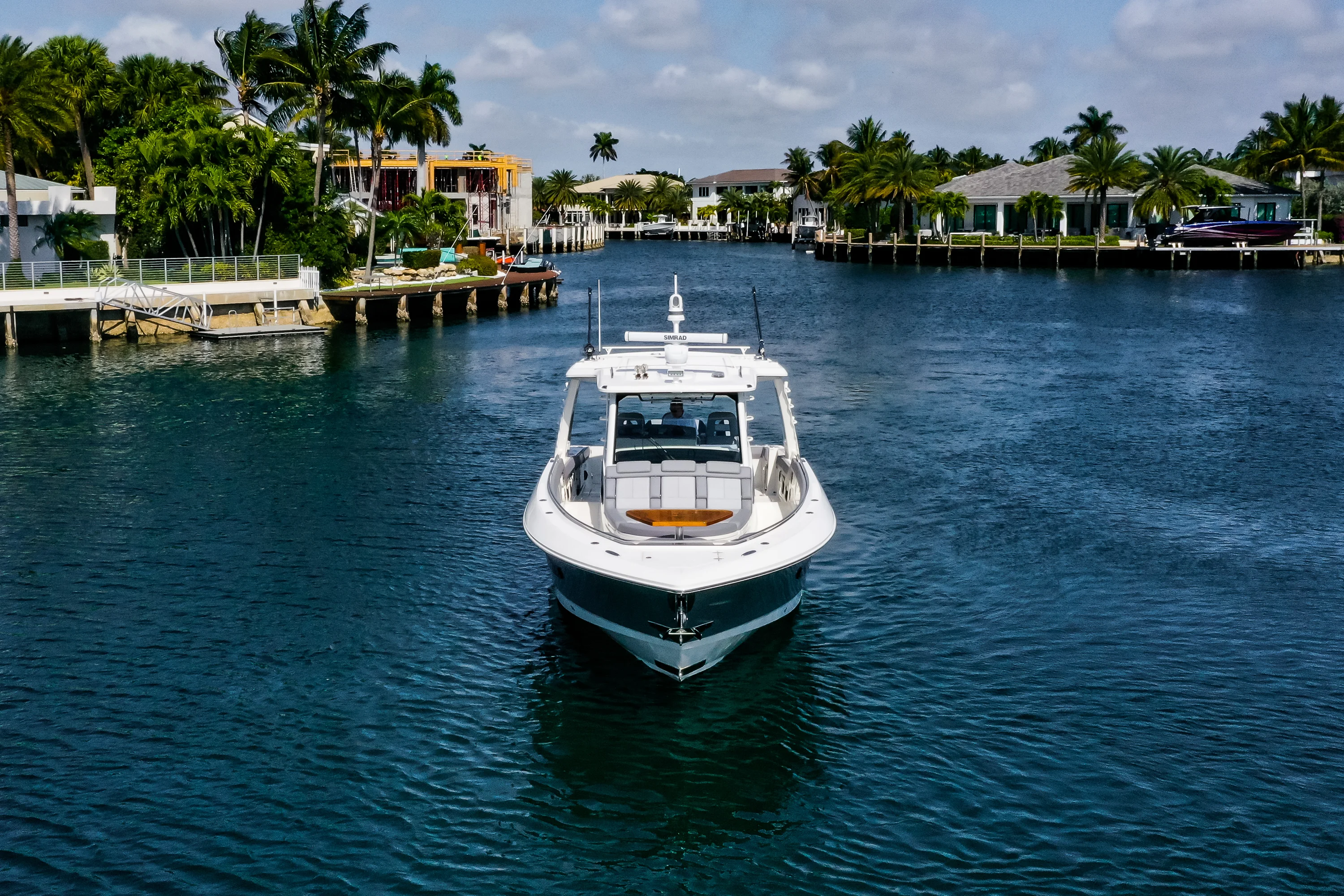 2024 Boston Whaler 420 Outrage Image Thumbnail #12