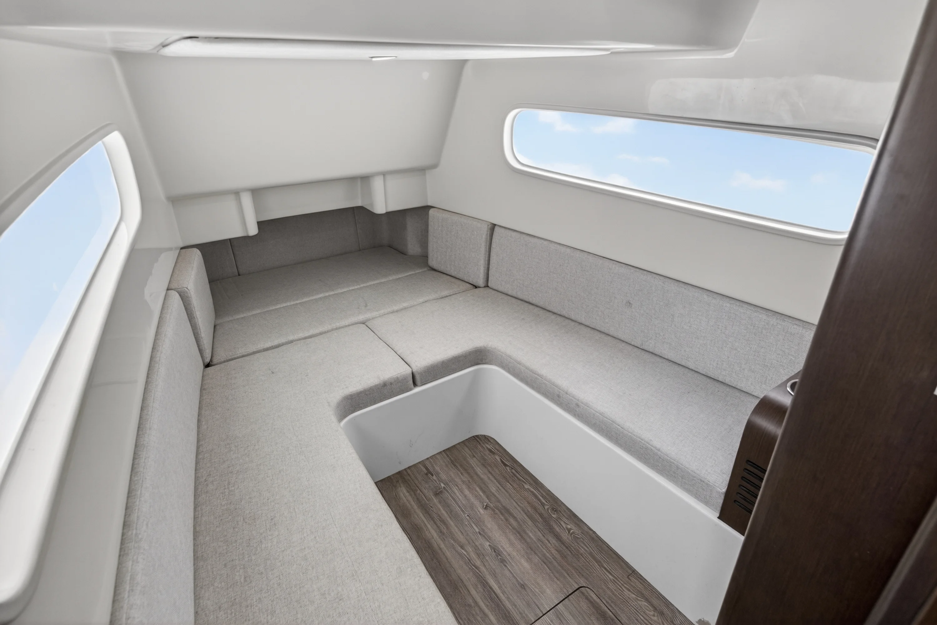 2021 Jupiter 43 Image Thumbnail #20