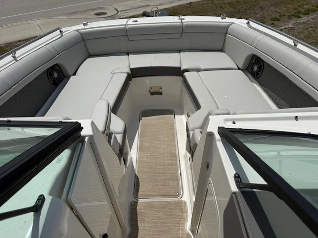 2022 Sea Ray 270 SD OB Image Thumbnail #3