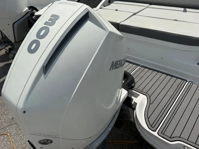 2022 Sea Ray 270 SD OB Image Thumbnail #14