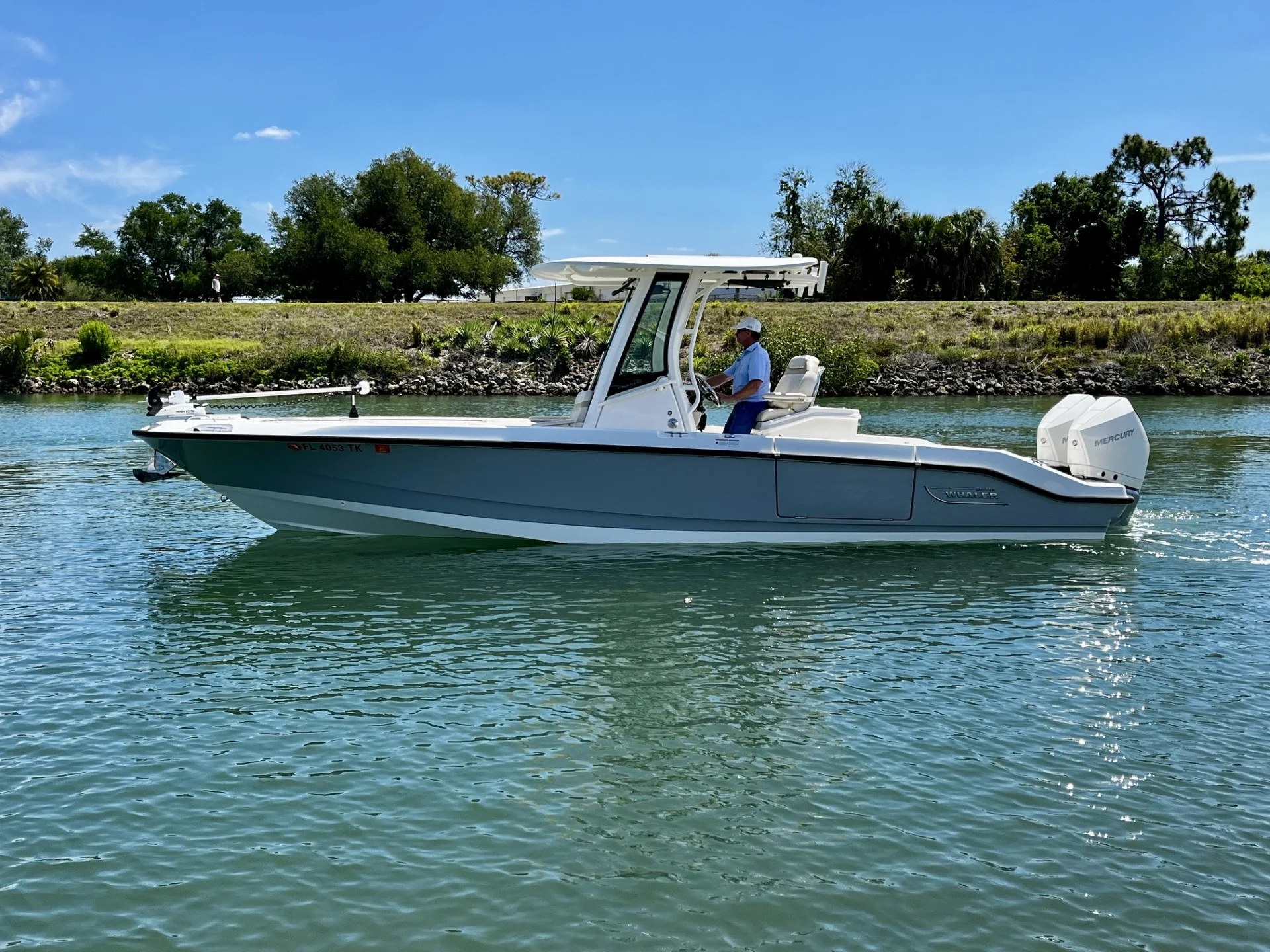 2023 Boston Whaler 280 DAUNTLESS Image Thumbnail #1