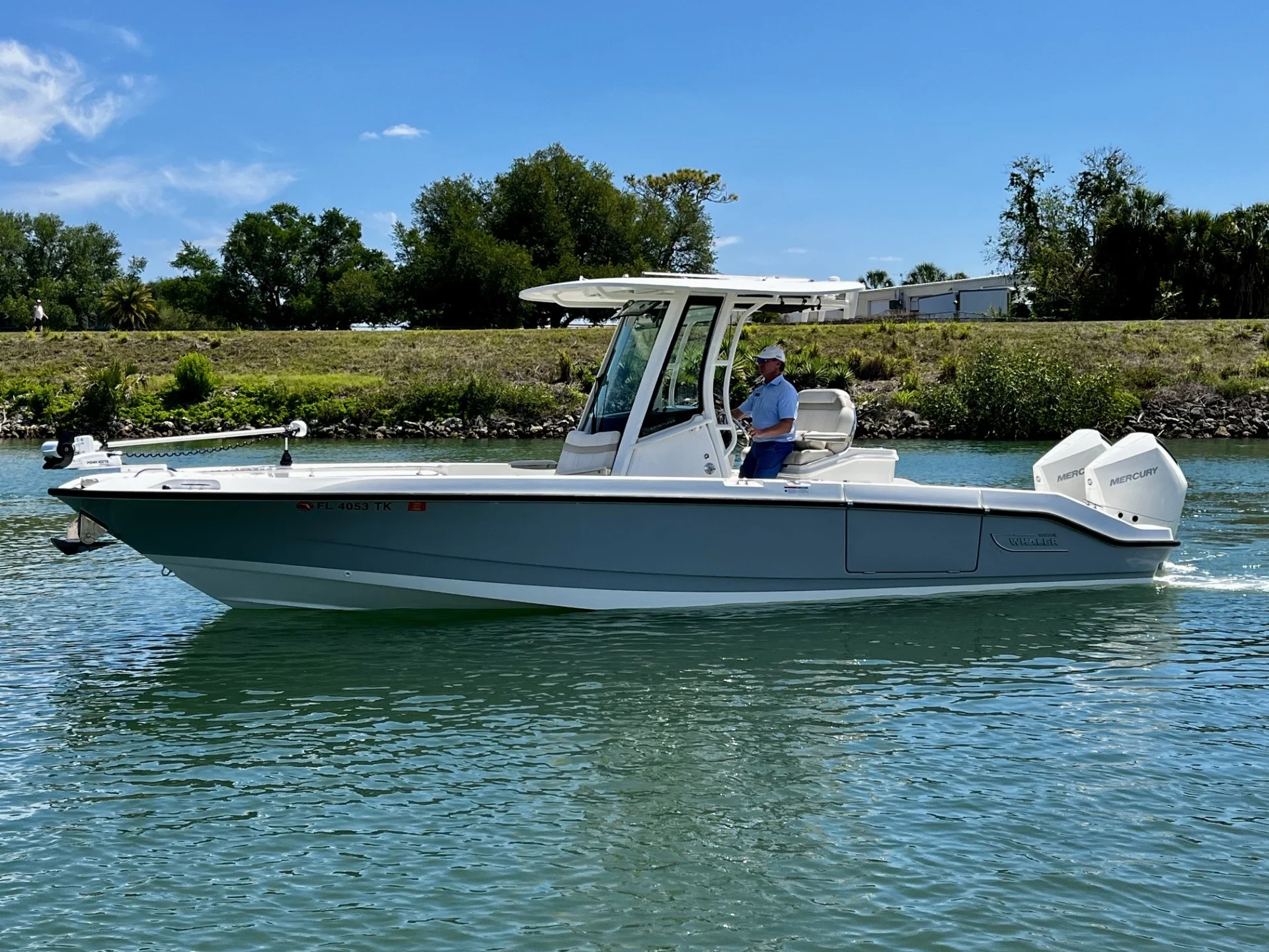 2023 Boston Whaler 280 DAUNTLESS Image Thumbnail #0