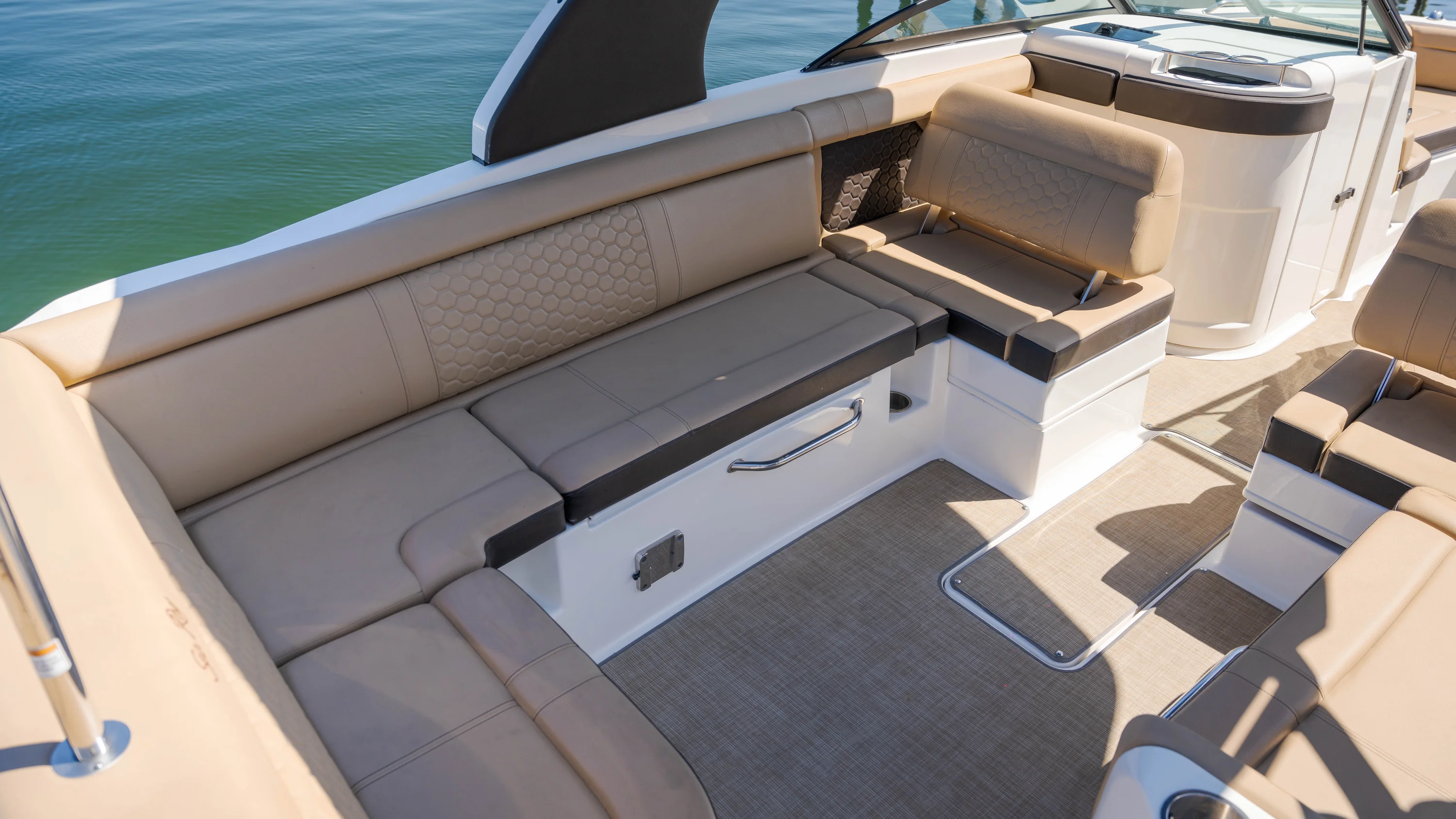 2018 Sea Ray 270 SDX OB Image Thumbnail #26