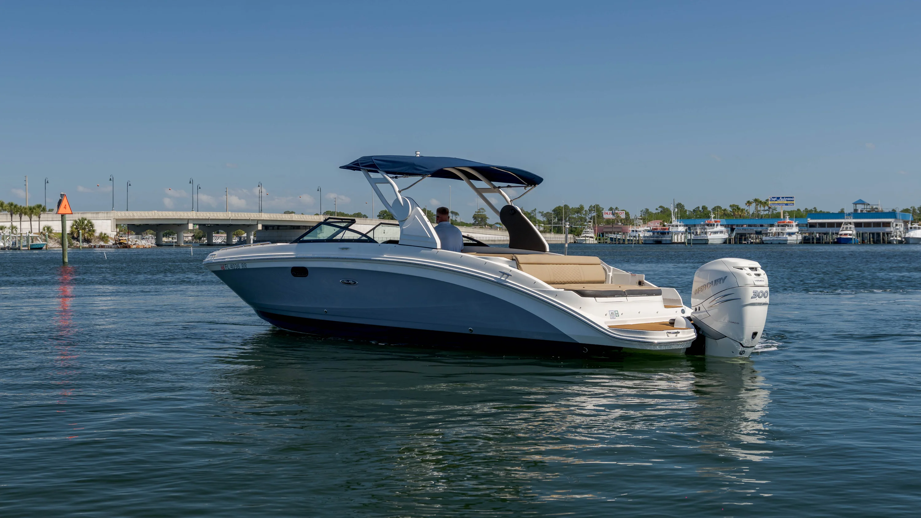 2018 Sea Ray 270 SDX OB Image Thumbnail #1