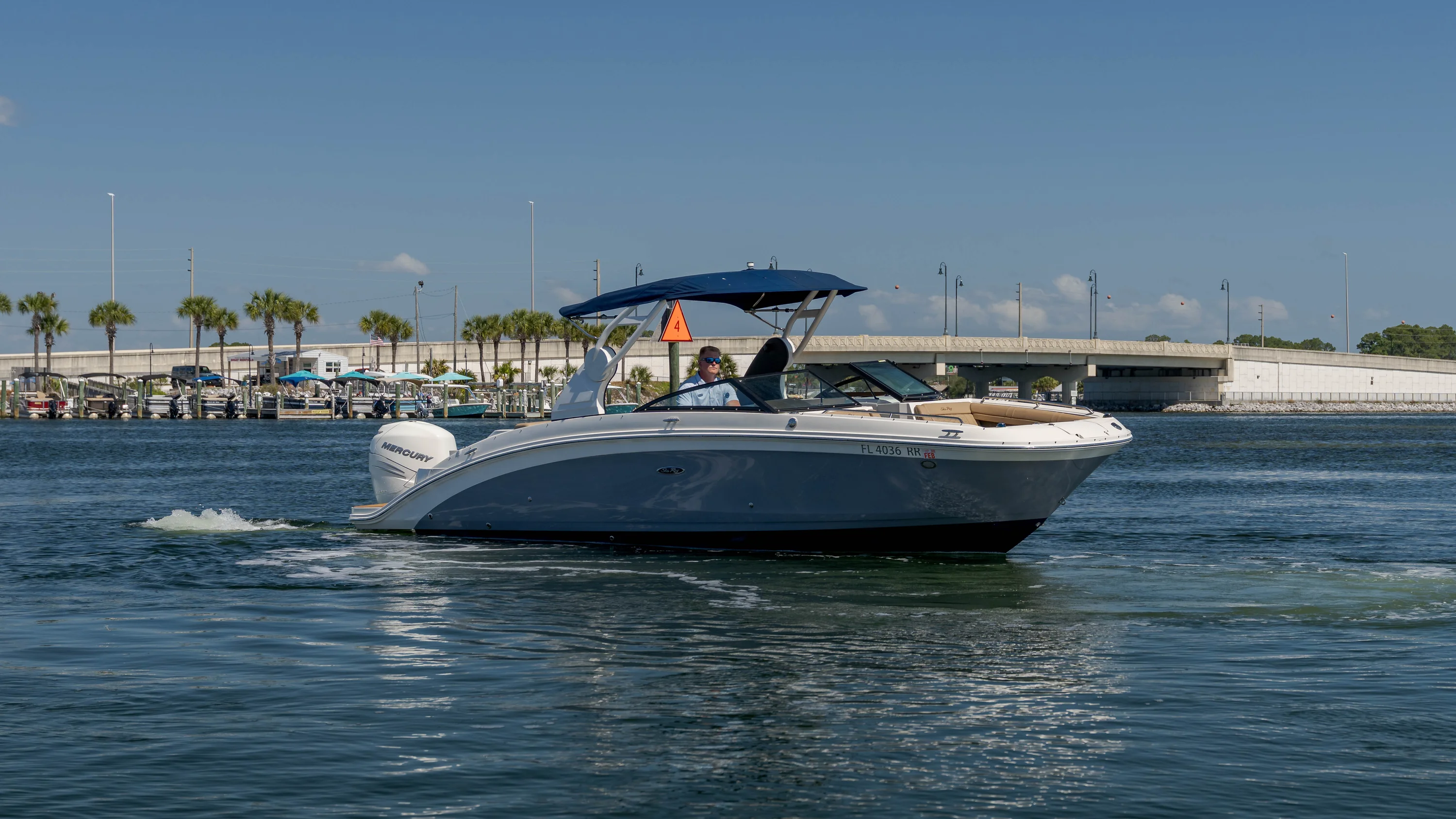 2018 Sea Ray 270 SDX OB Image Thumbnail #5