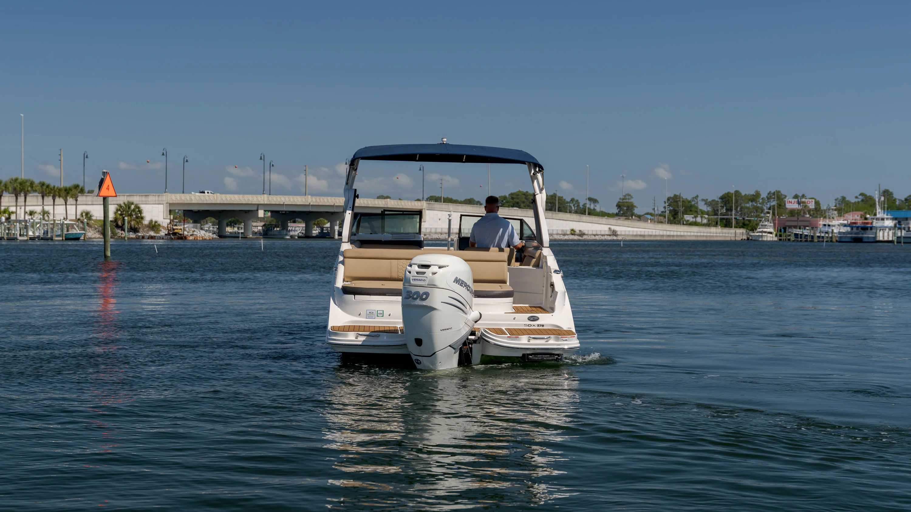 2018 Sea Ray 270 SDX OB Image Thumbnail #2