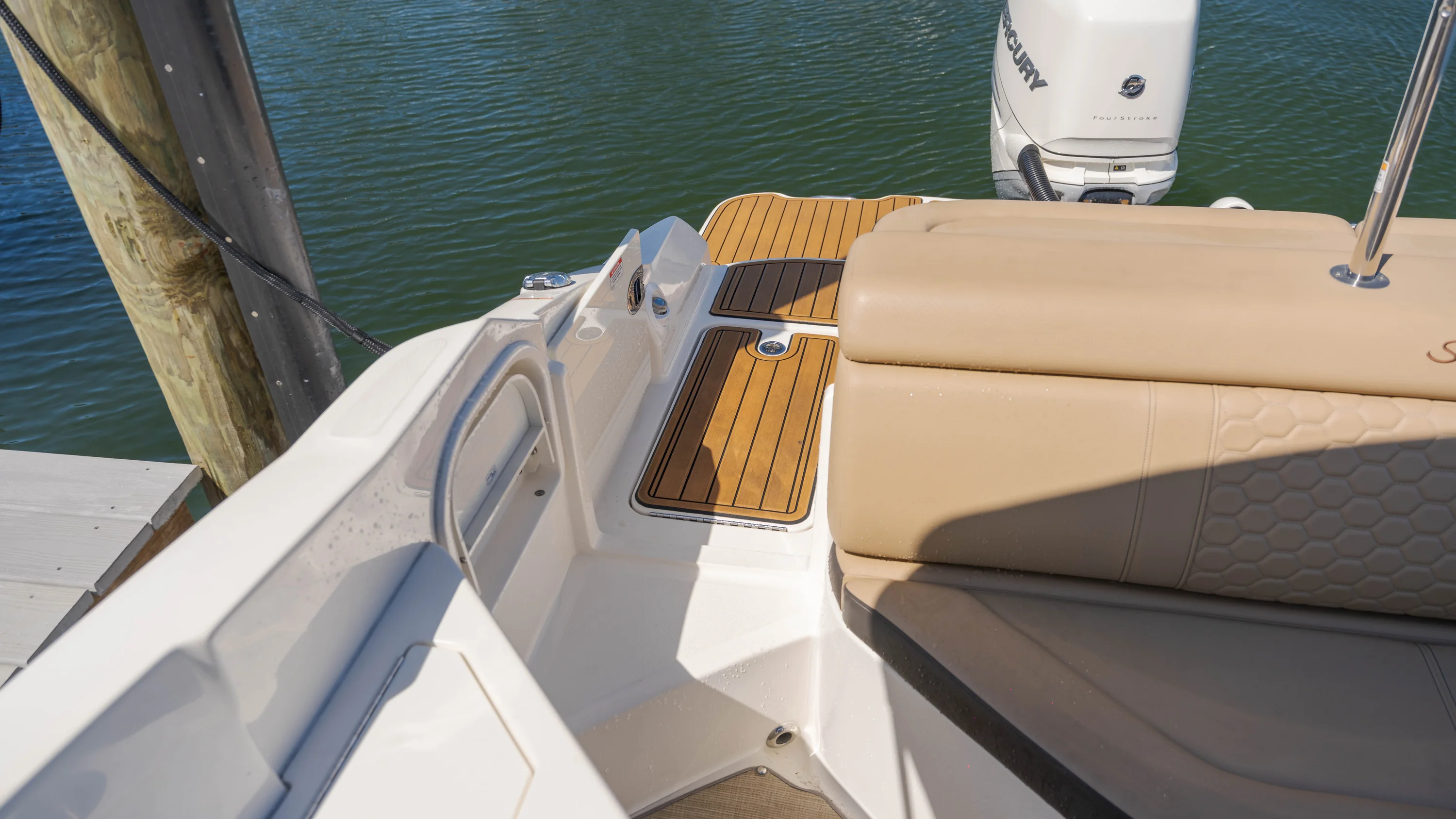 2018 Sea Ray 270 SDX OB Image Thumbnail #29