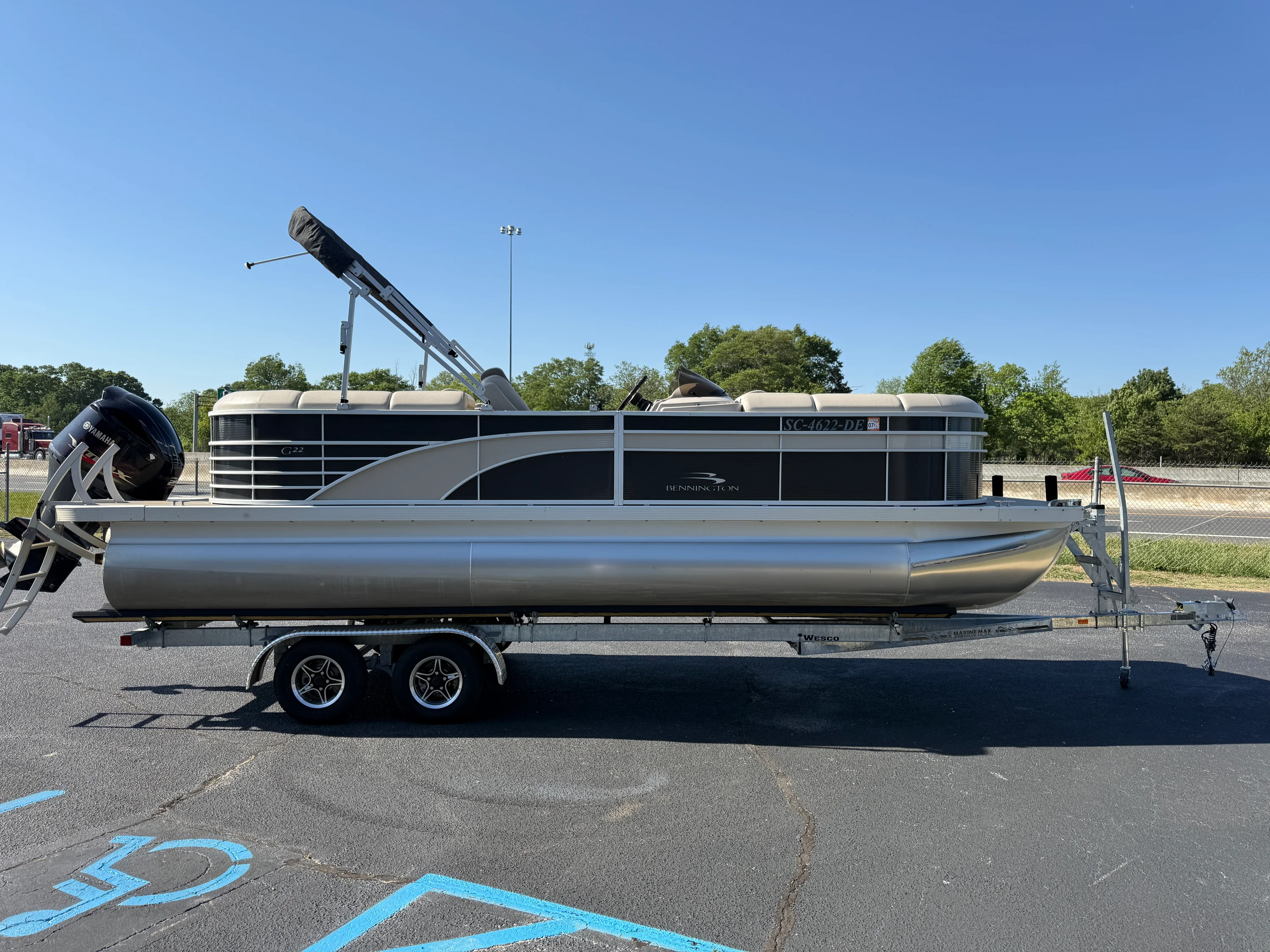 2016 Bennington 2250 GSR Image Thumbnail #16