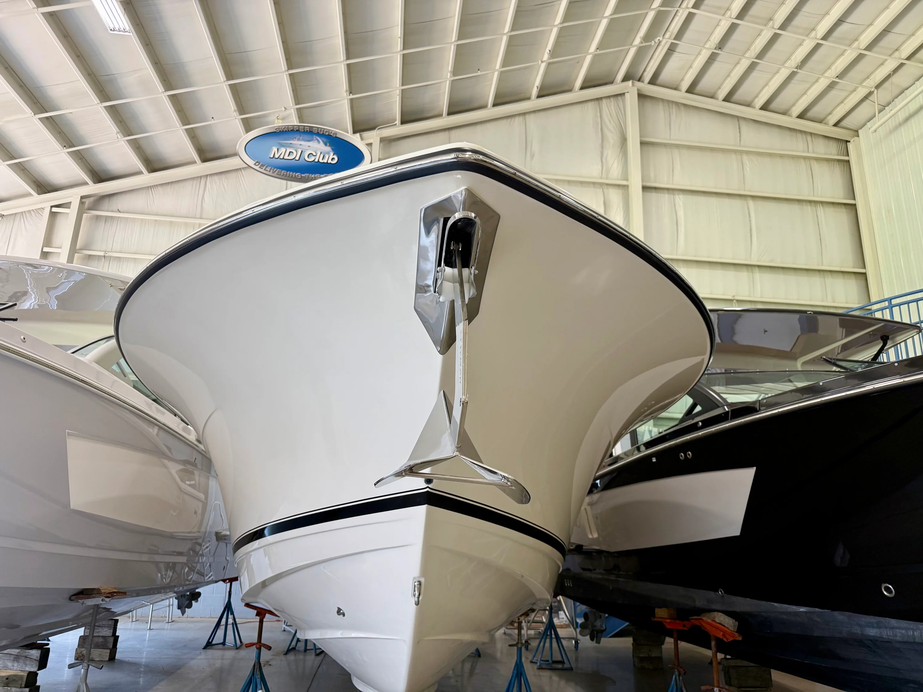 2027 Scout 330 LXF Image Thumbnail #2
