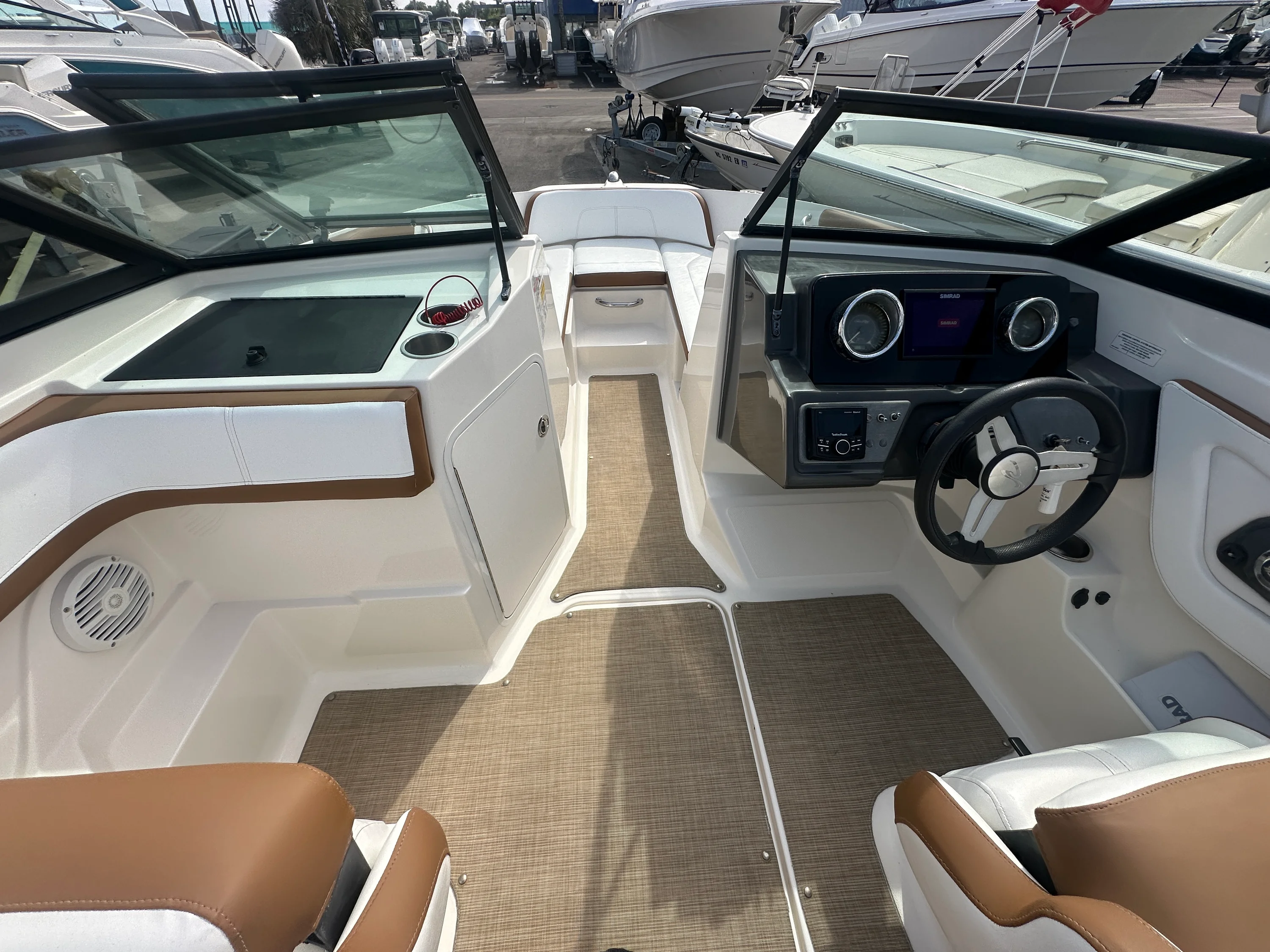 2018 Sea Ray 210 SPX OB Image Thumbnail #27