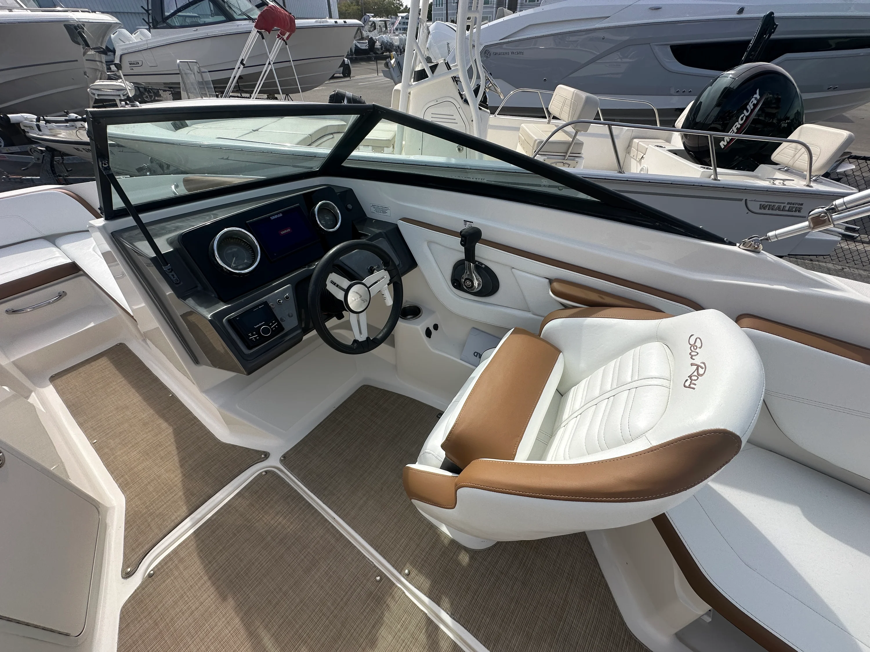 2018 Sea Ray 210 SPX OB Image Thumbnail #26