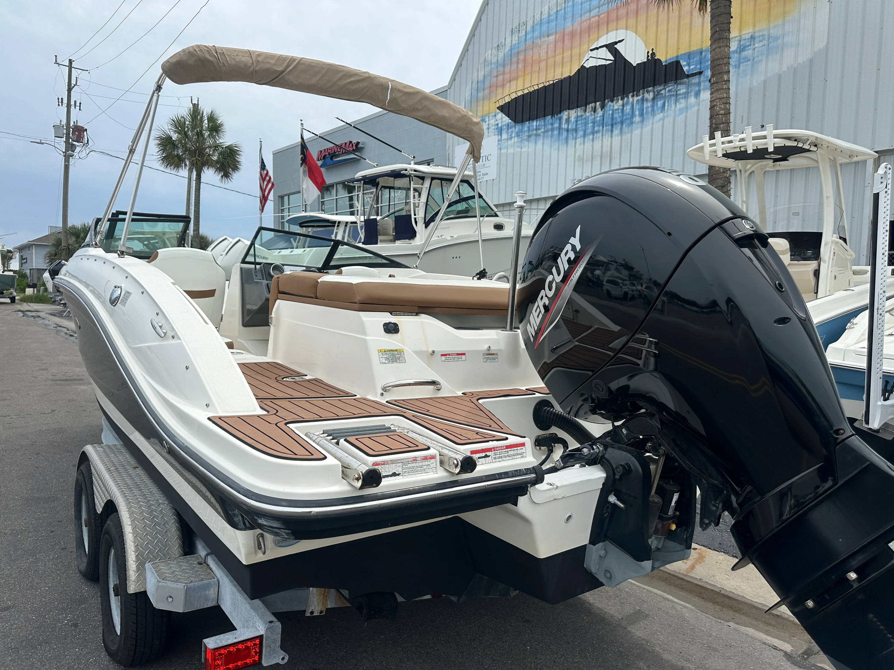 2018 Sea Ray 210 SPX OB Image Thumbnail #4