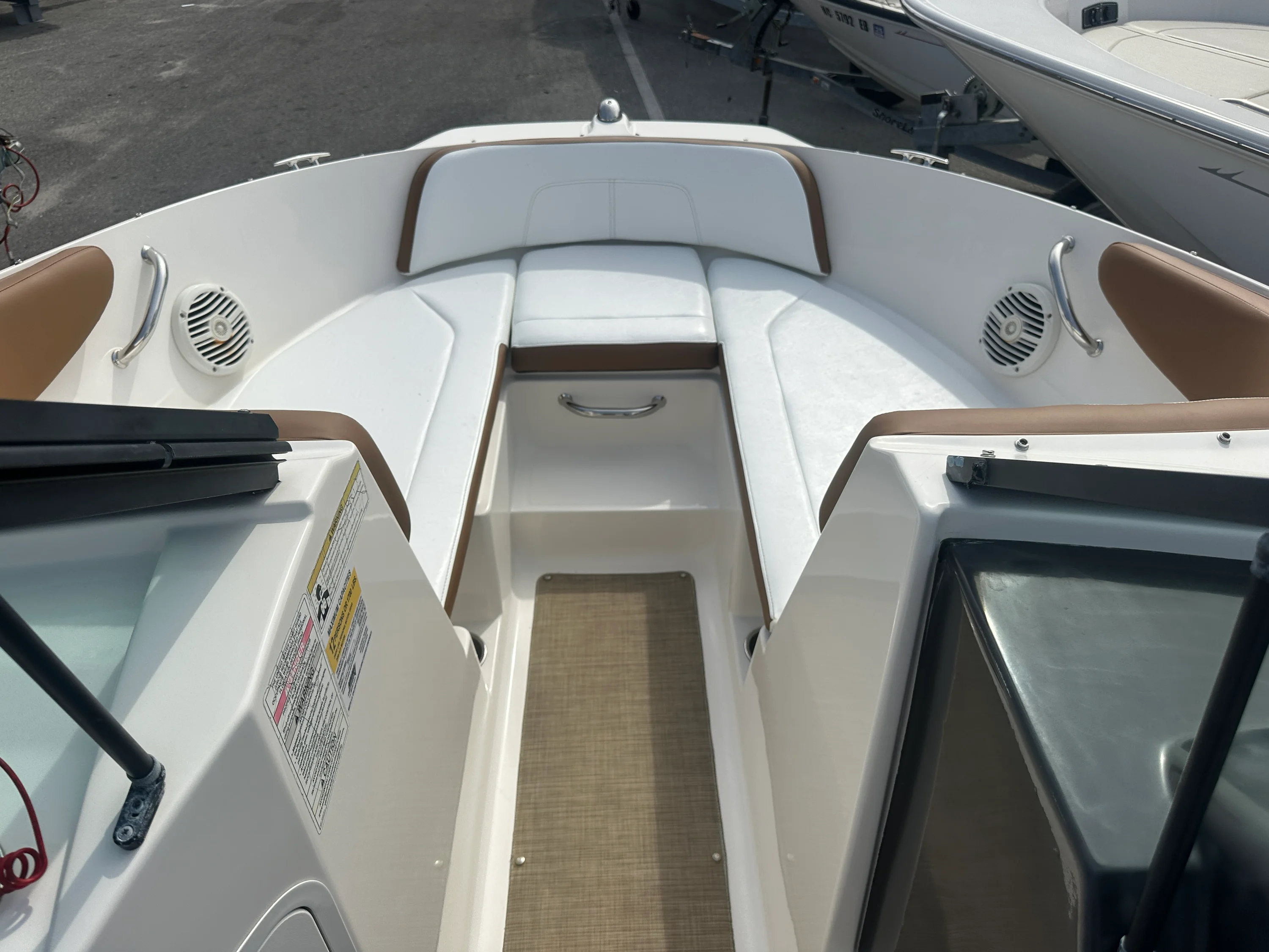 2018 Sea Ray 210 SPX OB Image Thumbnail #33