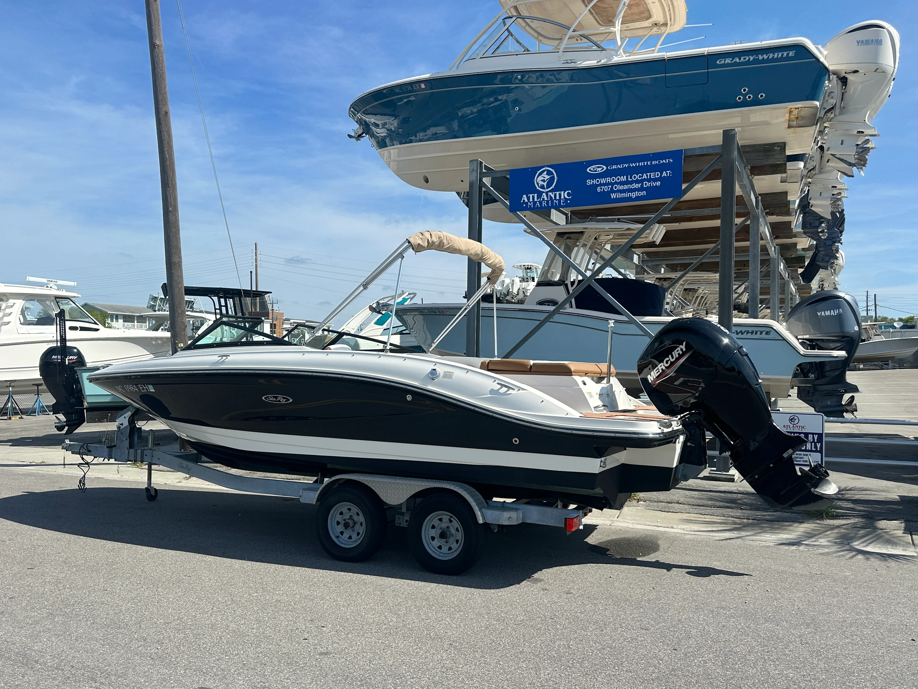 2018 Sea Ray 210 SPX OB Image Thumbnail #3