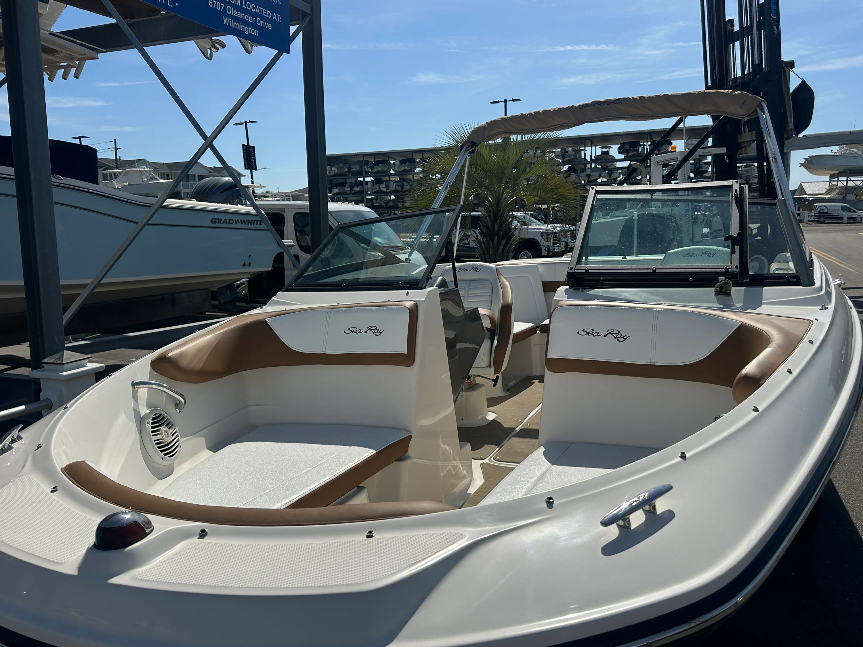2018 Sea Ray 210 SPX OB Image Thumbnail #20