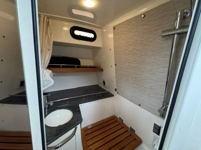 2021 Boston Whaler 350 REALM Image Thumbnail #16