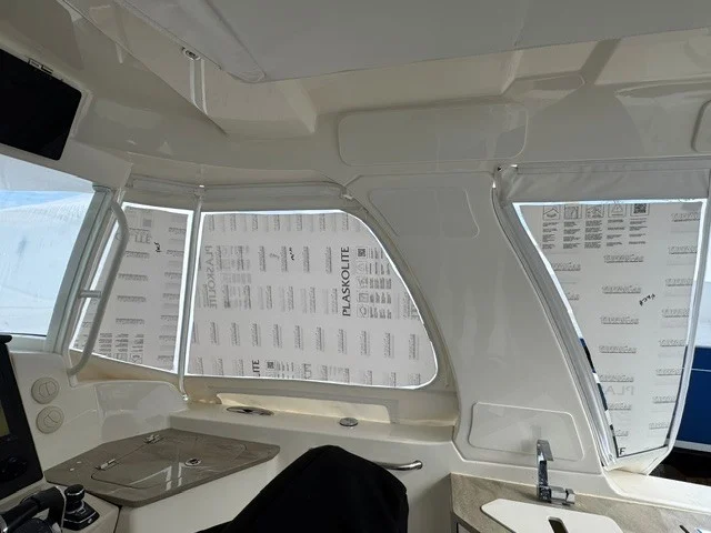 2021 Boston Whaler 350 REALM Image Thumbnail #25