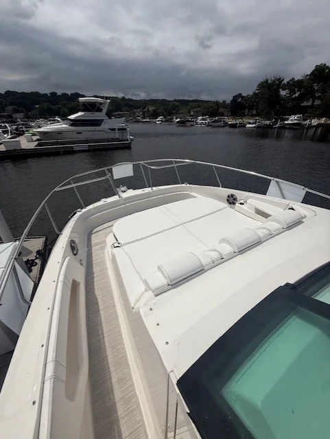 2026 Sea Ray Sundancer 320 Image Thumbnail #16