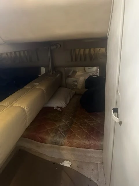 1998 Sea Ray 310 SUNDANCER Image Thumbnail #11