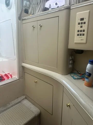 1998 Sea Ray 310 SUNDANCER Image Thumbnail #10