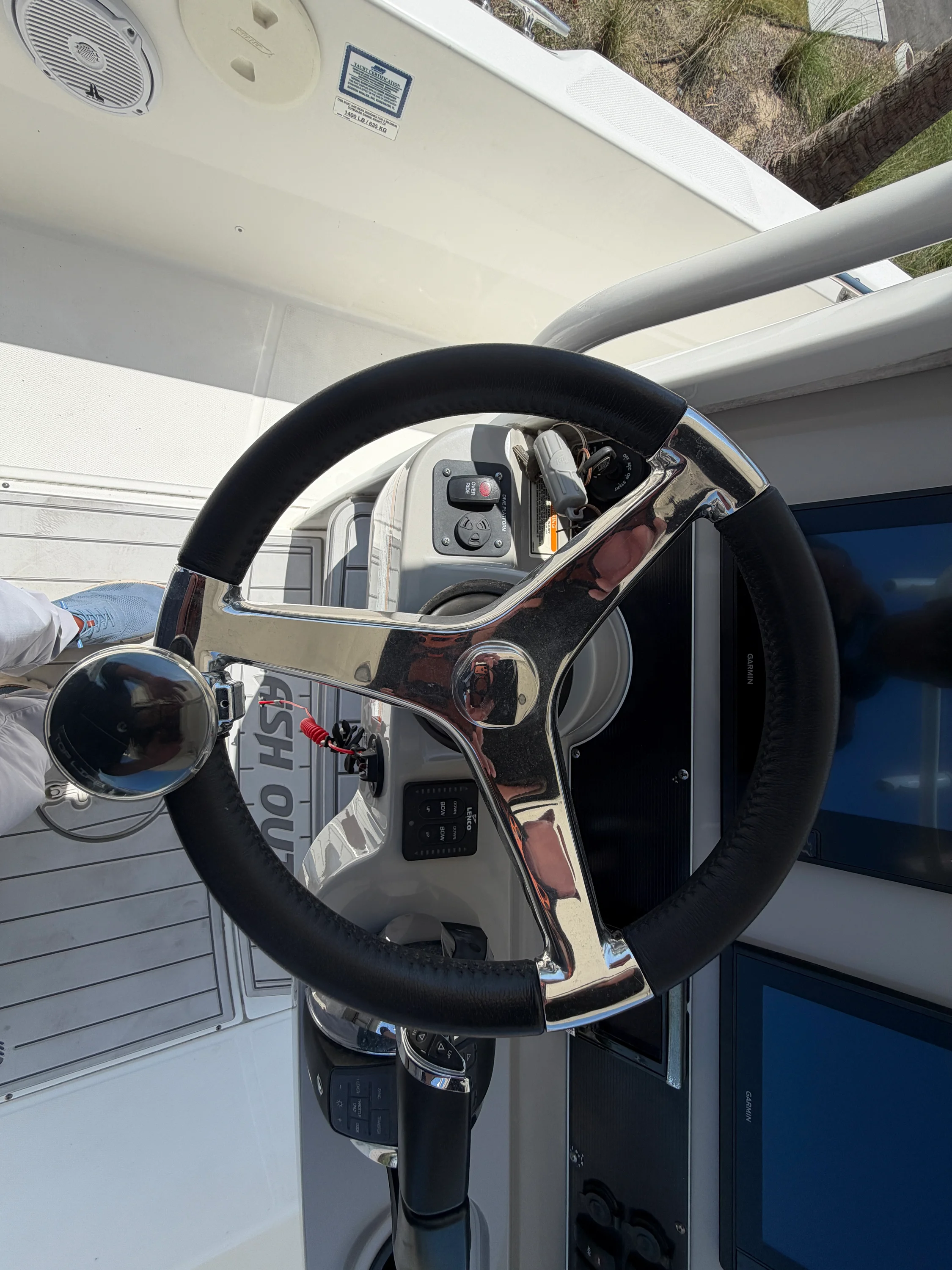 2017 Boston Whaler 270 DAUNTLESS Image Thumbnail #12