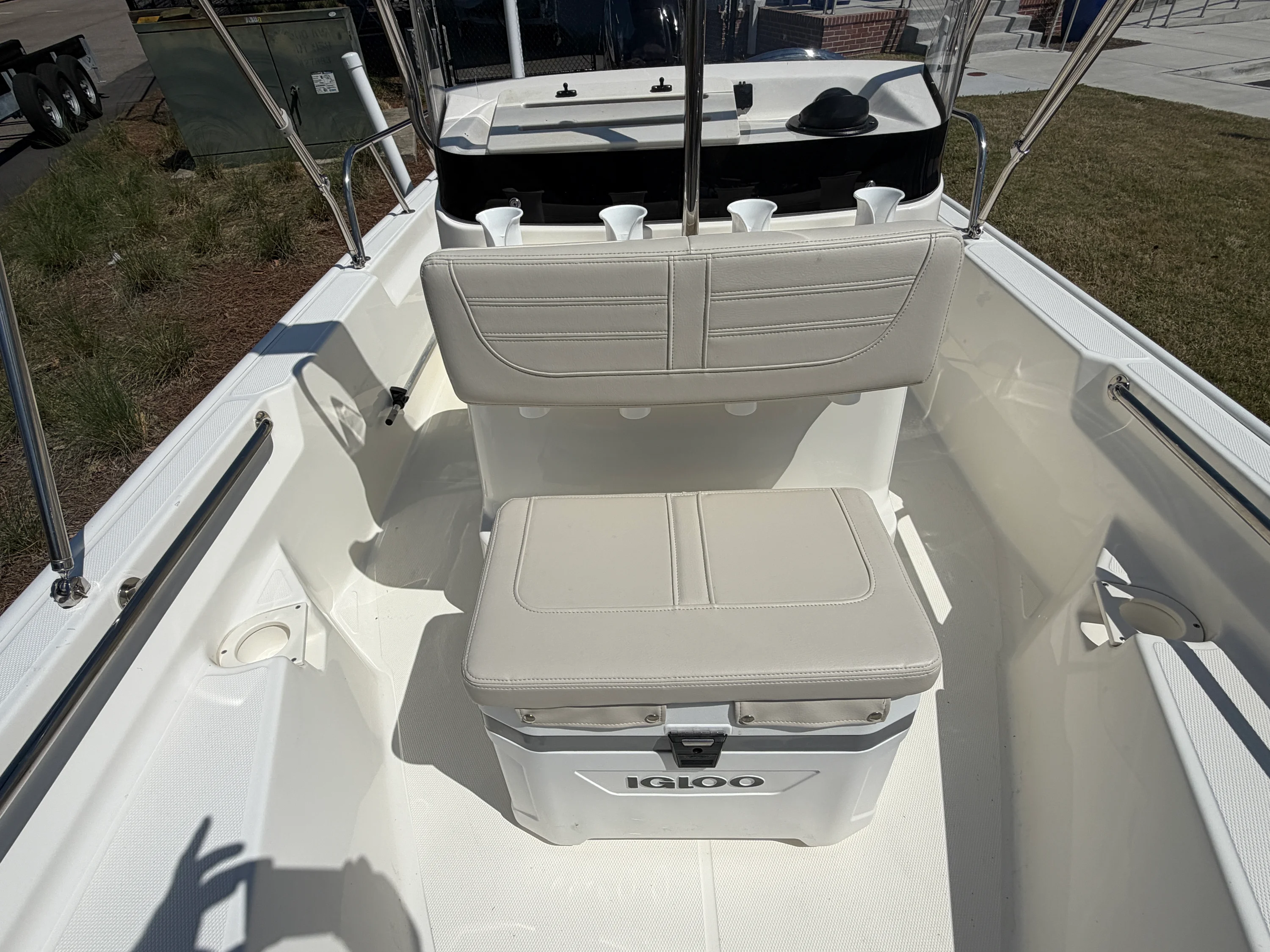 2024 Boston Whaler 150 MONTAUK Image Thumbnail #12