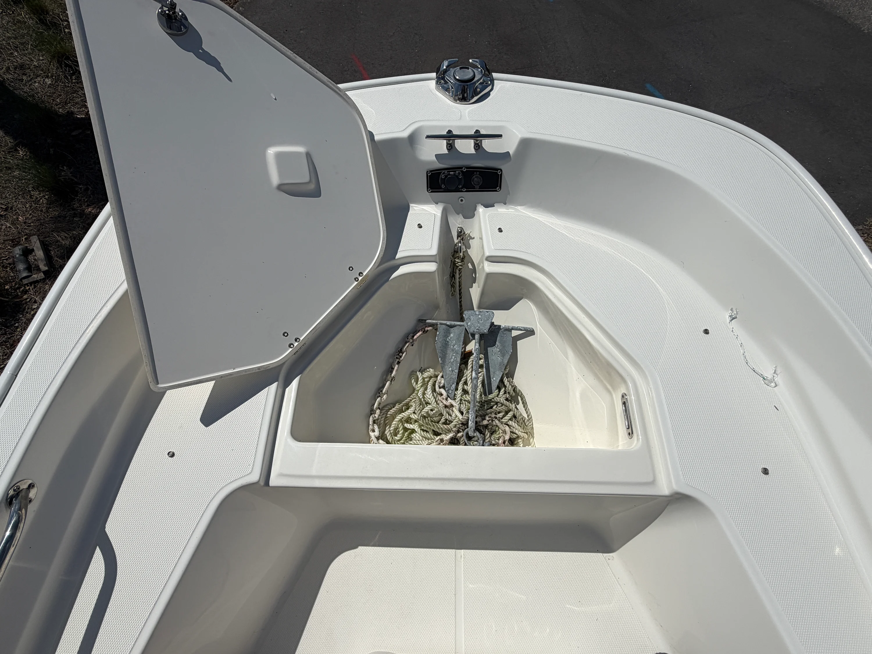 2024 Boston Whaler 150 MONTAUK Image Thumbnail #14