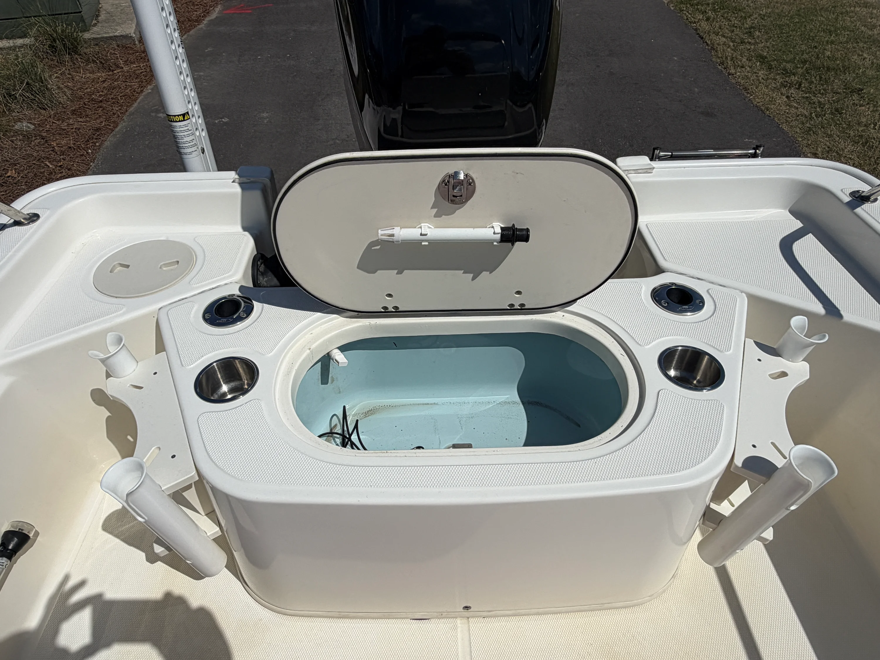 2024 Boston Whaler 150 MONTAUK Image Thumbnail #5