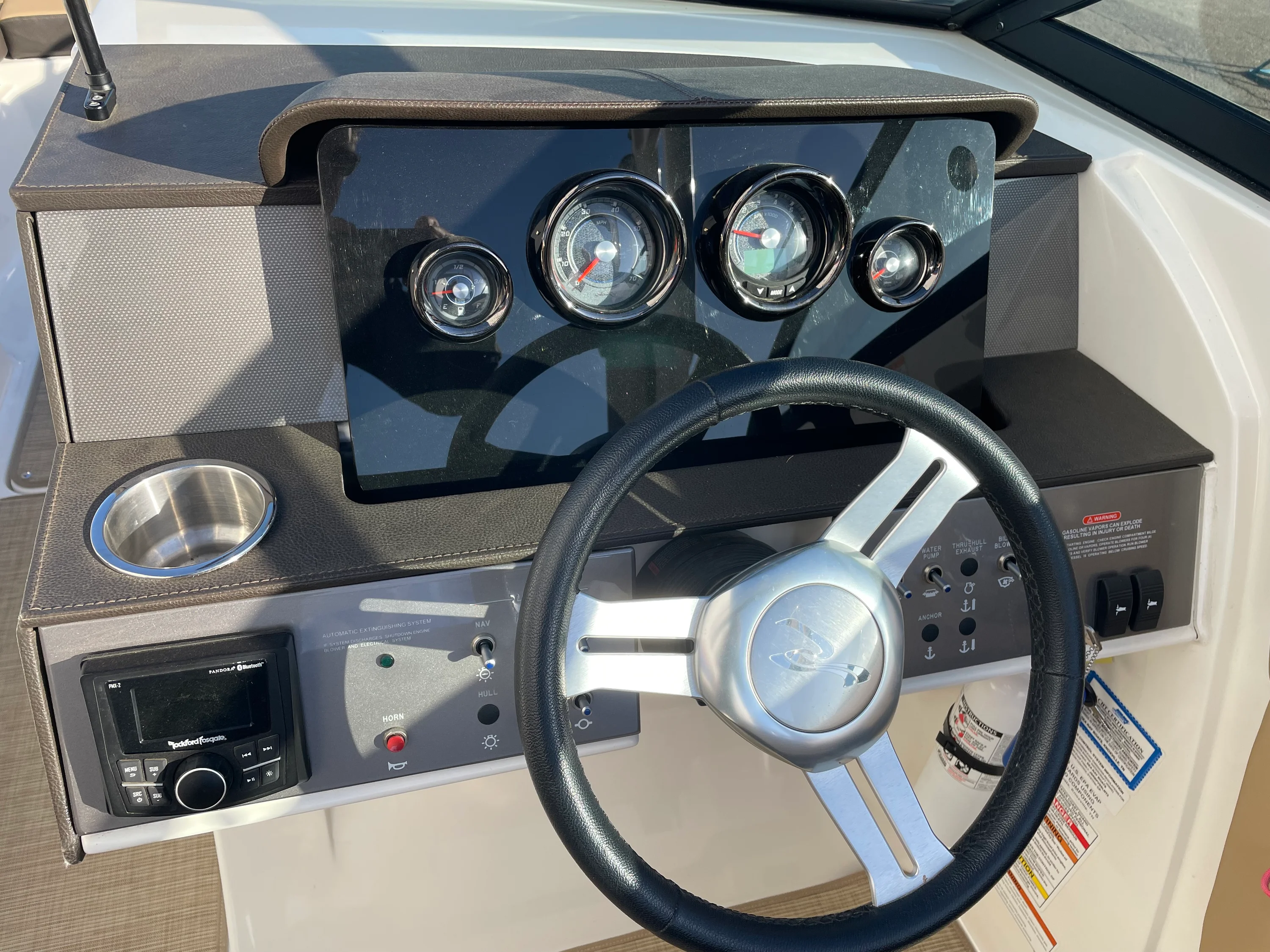 2018 Sea Ray 270 SUNDECK Image Thumbnail #14