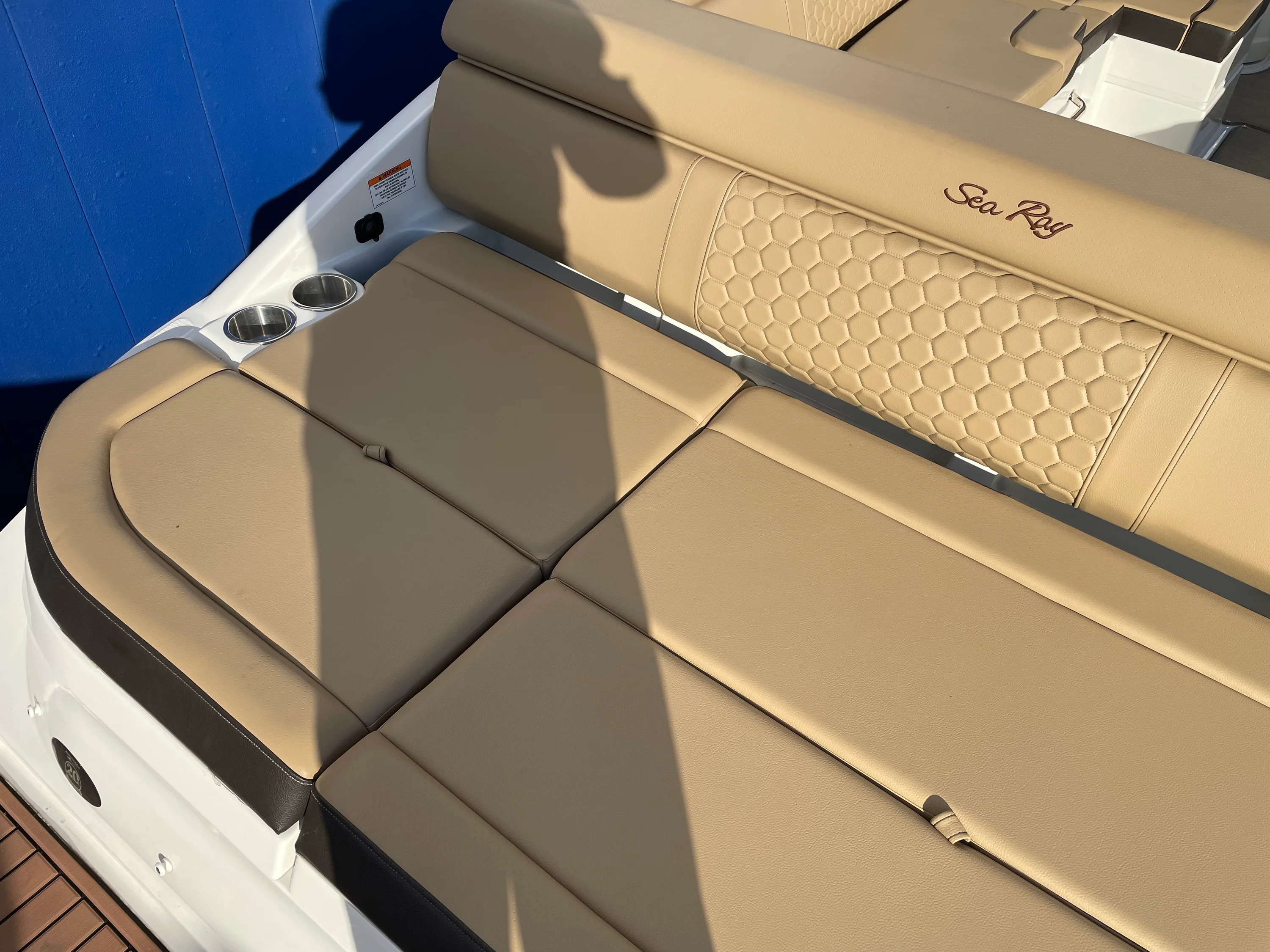 2018 Sea Ray 270 SUNDECK Image Thumbnail #38