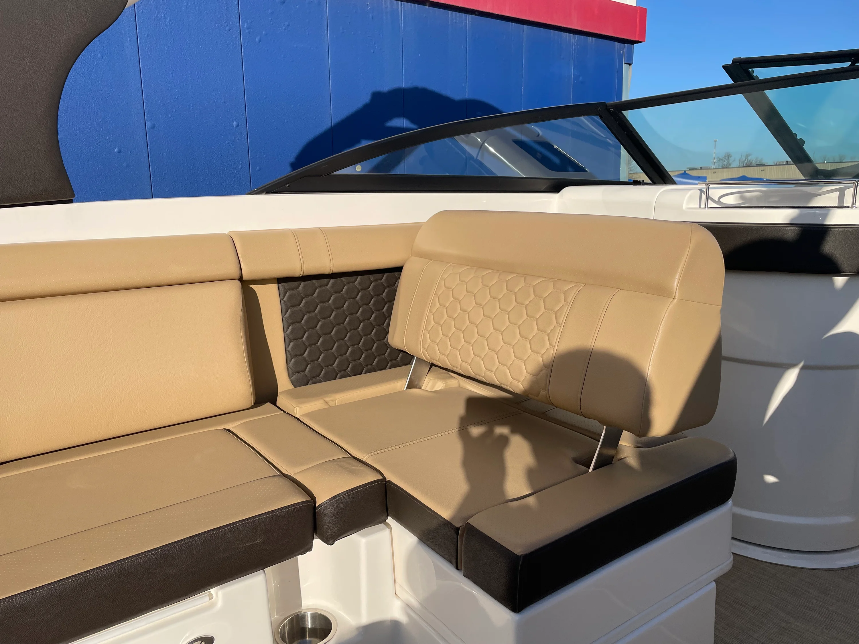 2018 Sea Ray 270 SUNDECK Image Thumbnail #32