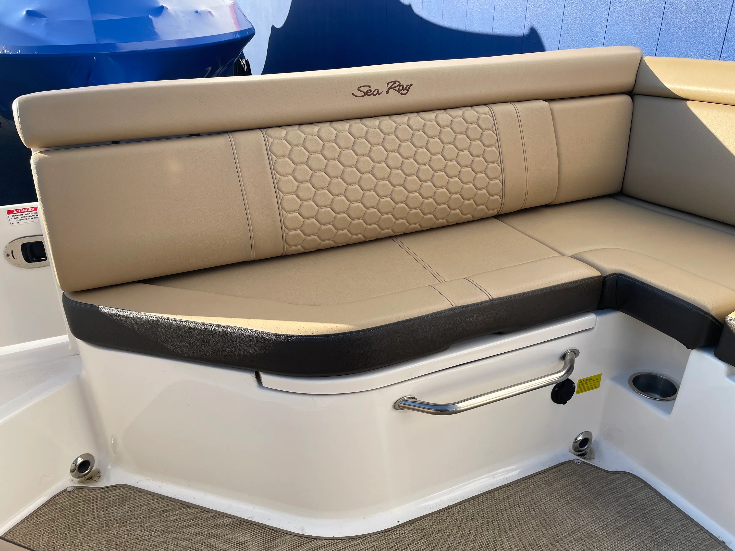 2018 Sea Ray 270 SUNDECK Image Thumbnail #25