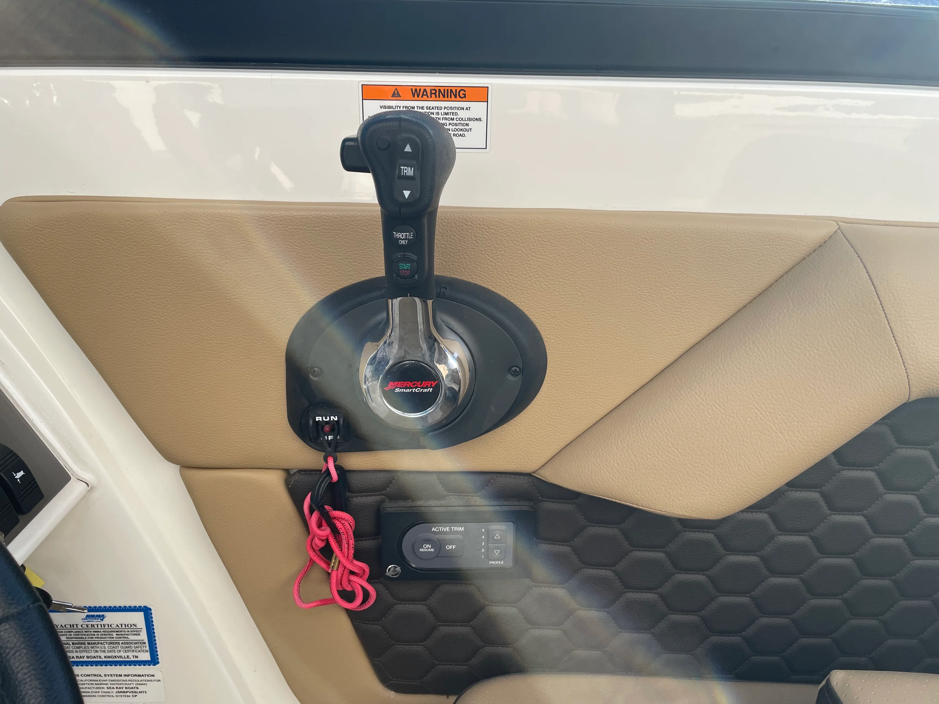 2018 Sea Ray 270 SUNDECK Image Thumbnail #17