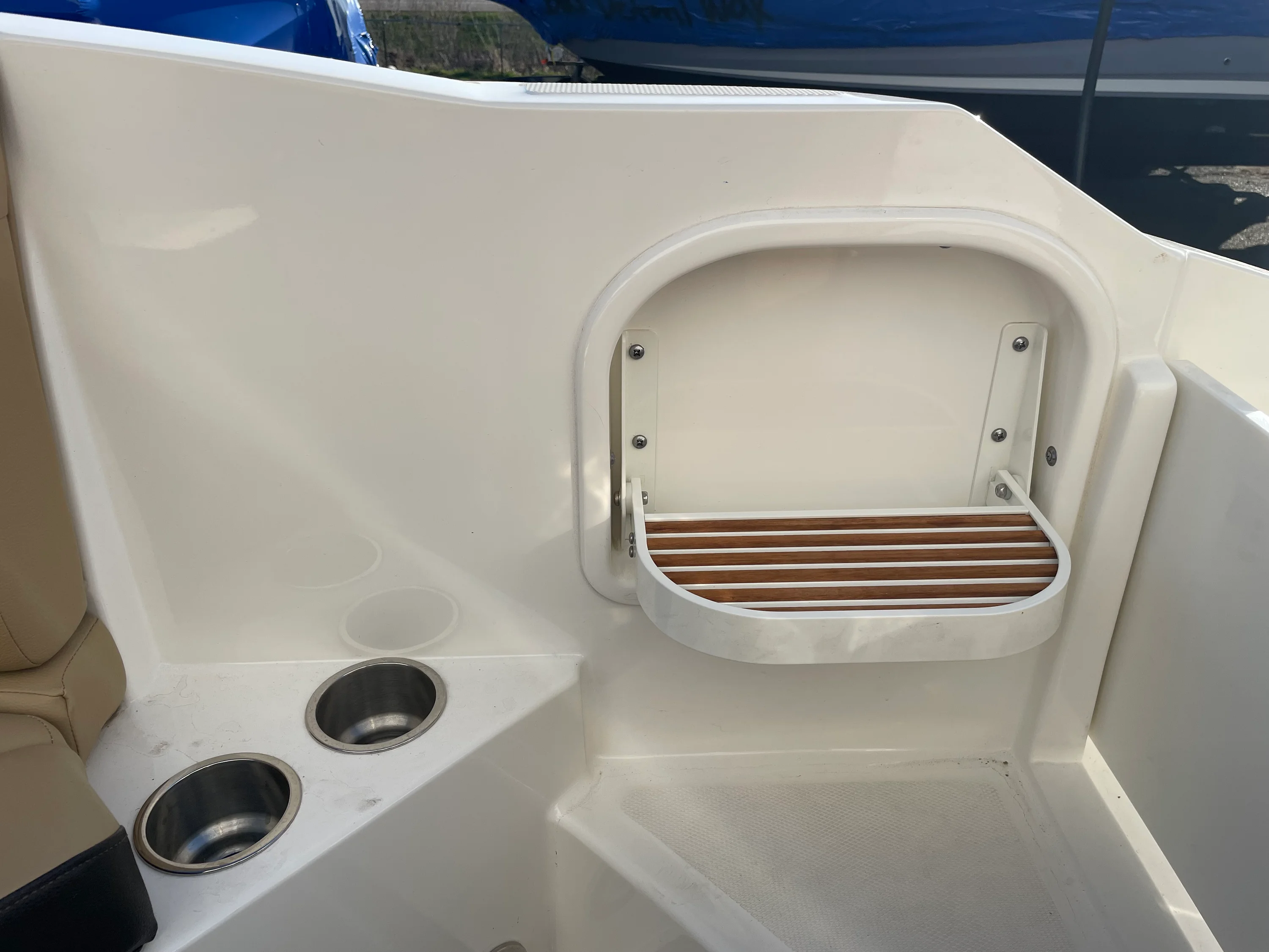 2018 Sea Ray 270 SUNDECK Image Thumbnail #24
