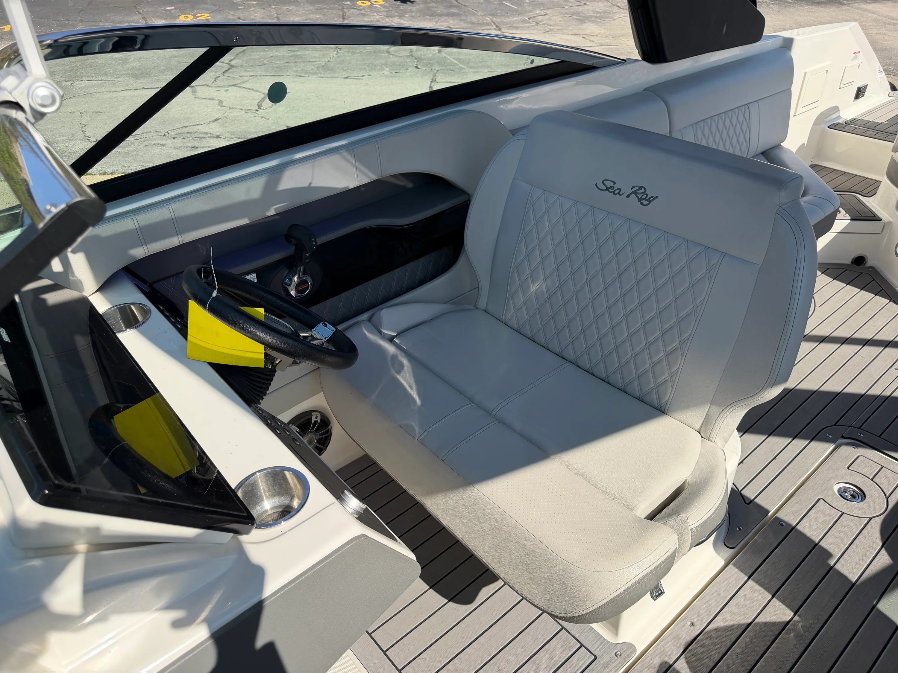 2021 Sea Ray 280 SLX Image Thumbnail #3