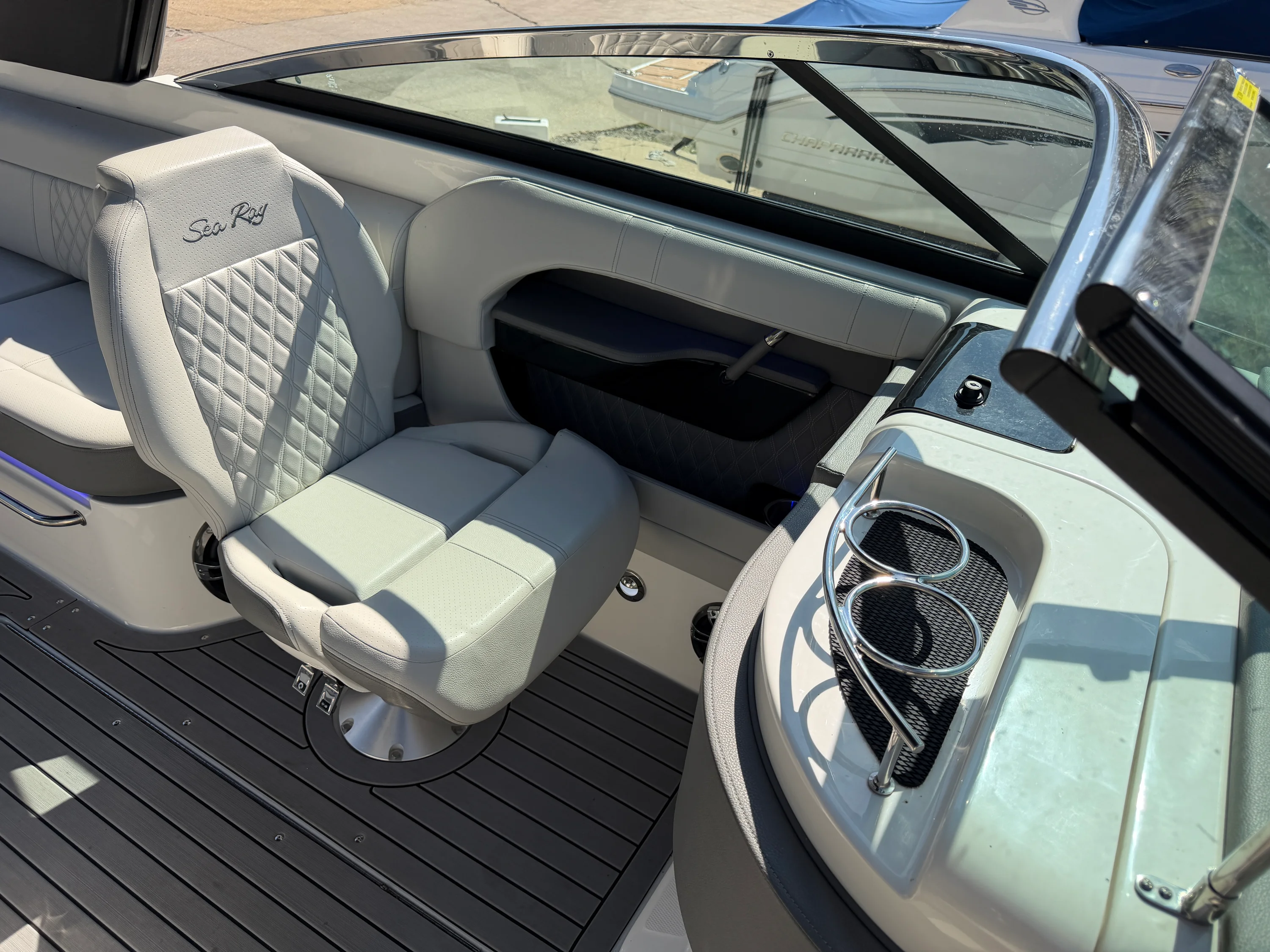 2021 Sea Ray 280 SLX Image Thumbnail #11