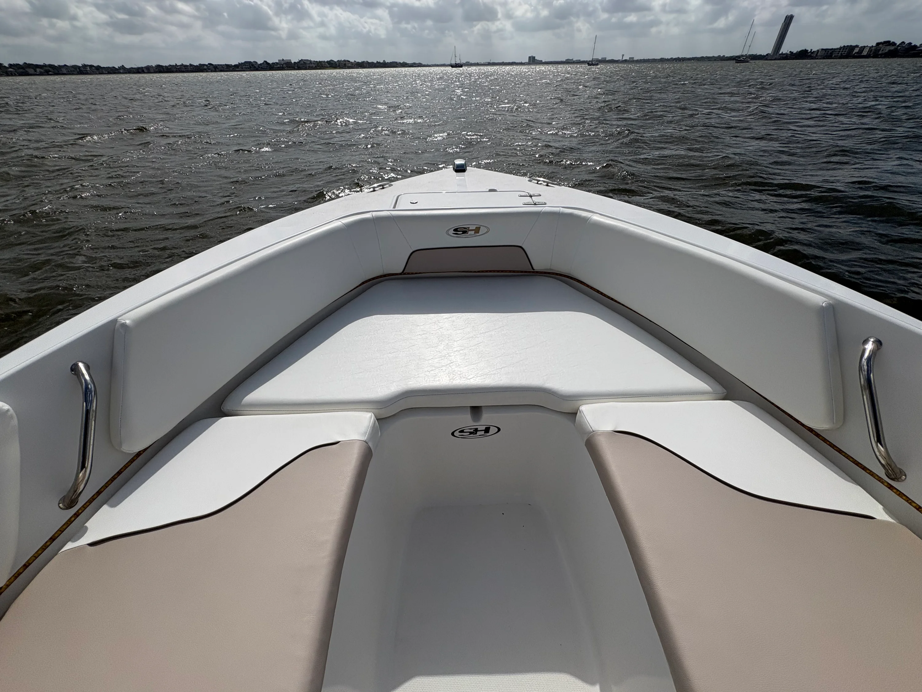 2013 Sea Hunt ESCAPE 234 LE Image Thumbnail #17