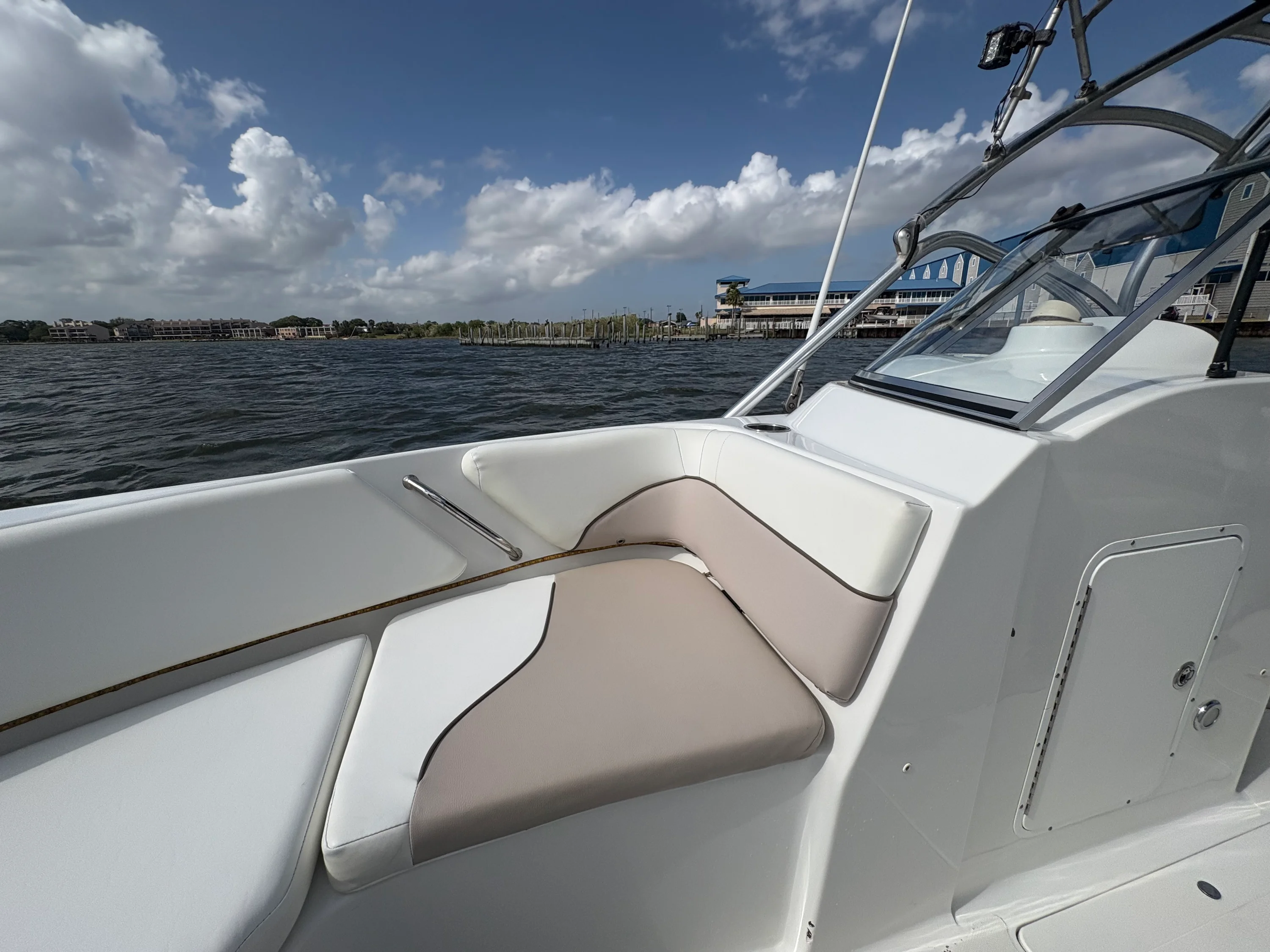 2013 Sea Hunt ESCAPE 234 LE Image Thumbnail #13