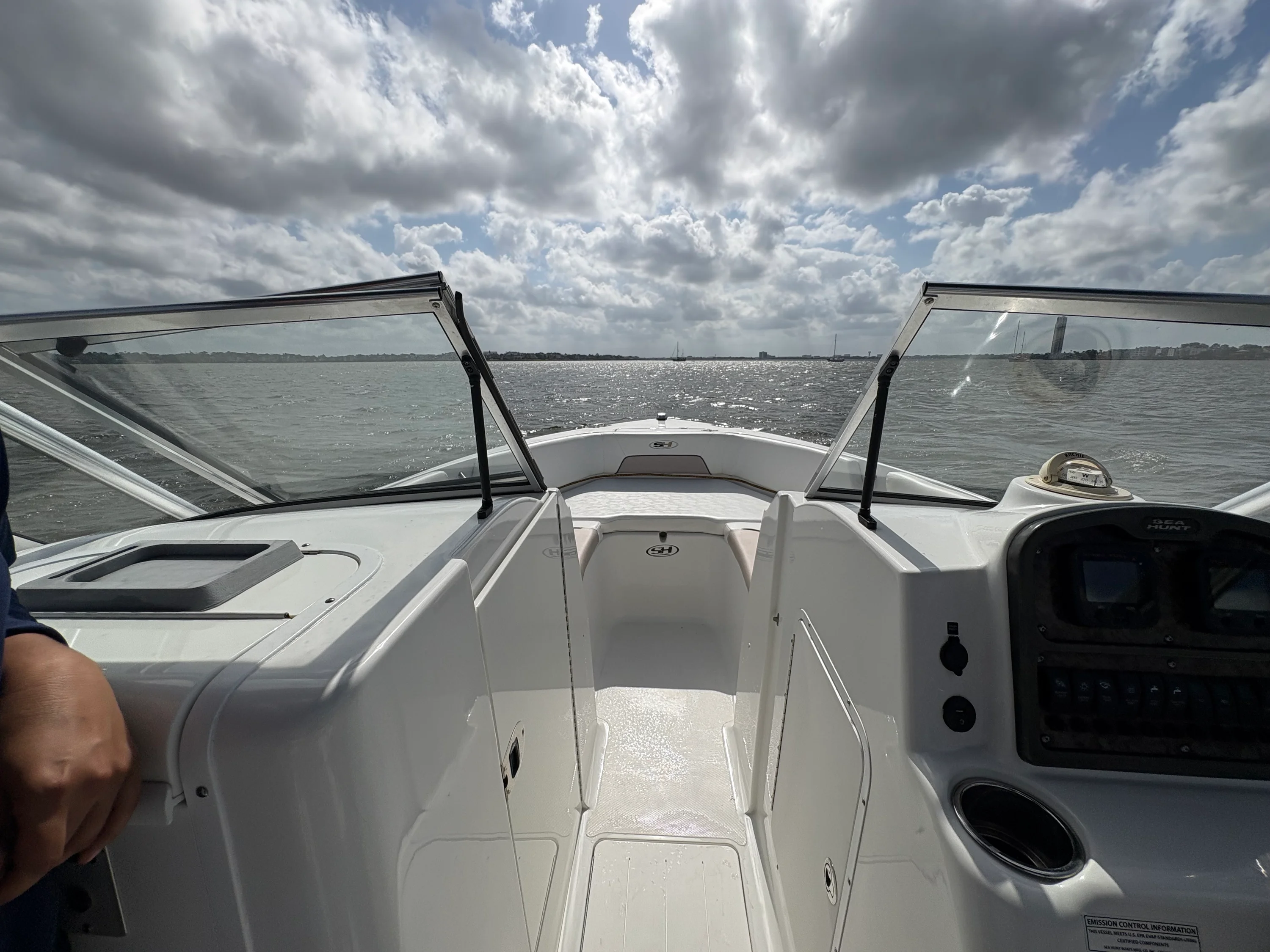 2013 Sea Hunt ESCAPE 234 LE Image Thumbnail #19