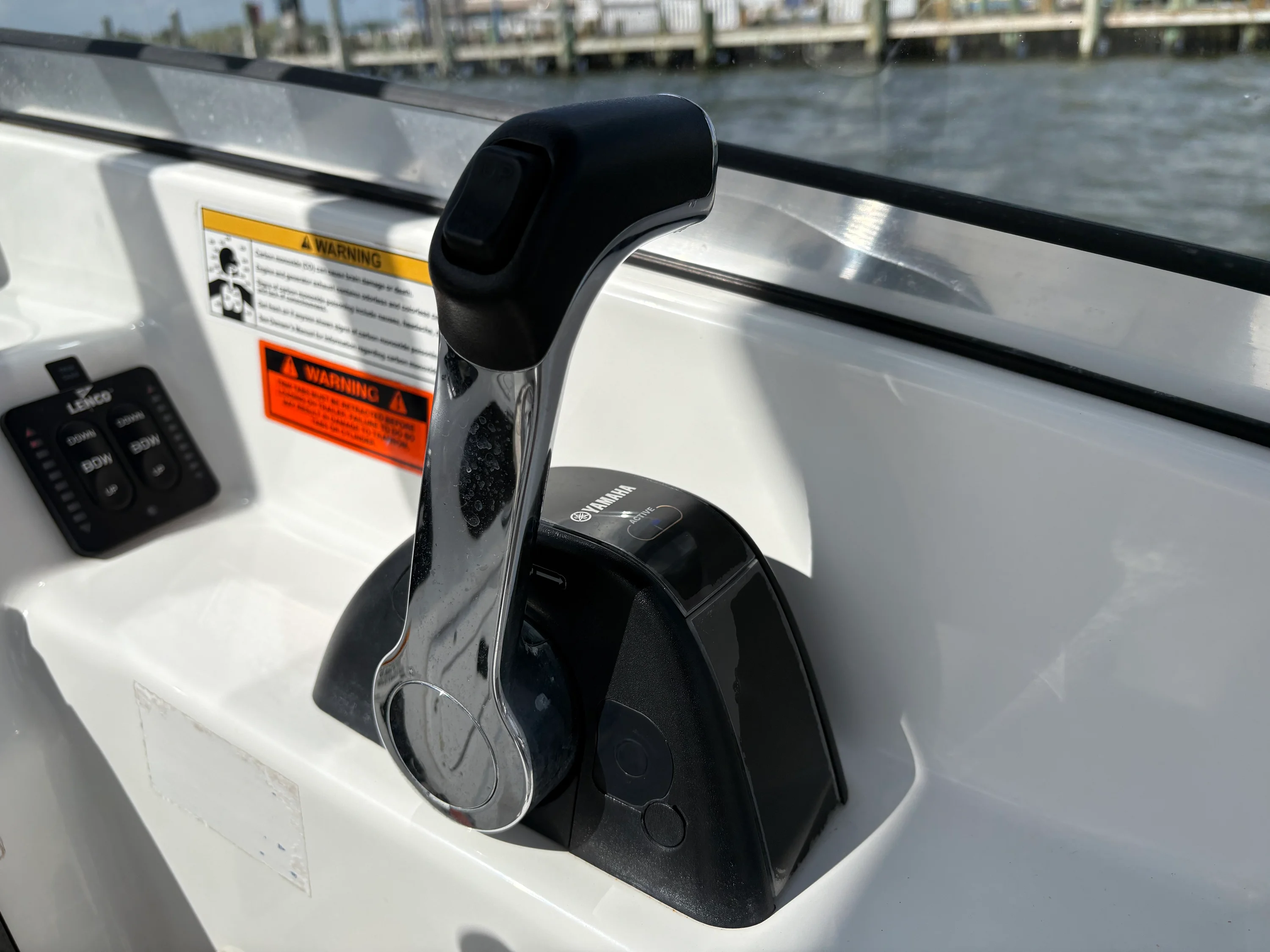 2013 Sea Hunt ESCAPE 234 LE Image Thumbnail #31