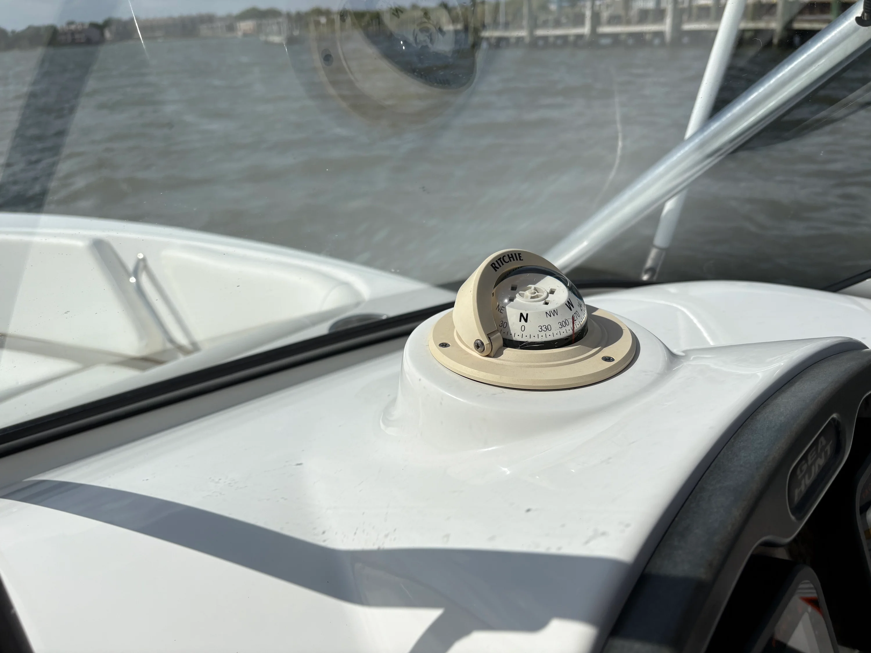 2013 Sea Hunt ESCAPE 234 LE Image Thumbnail #27